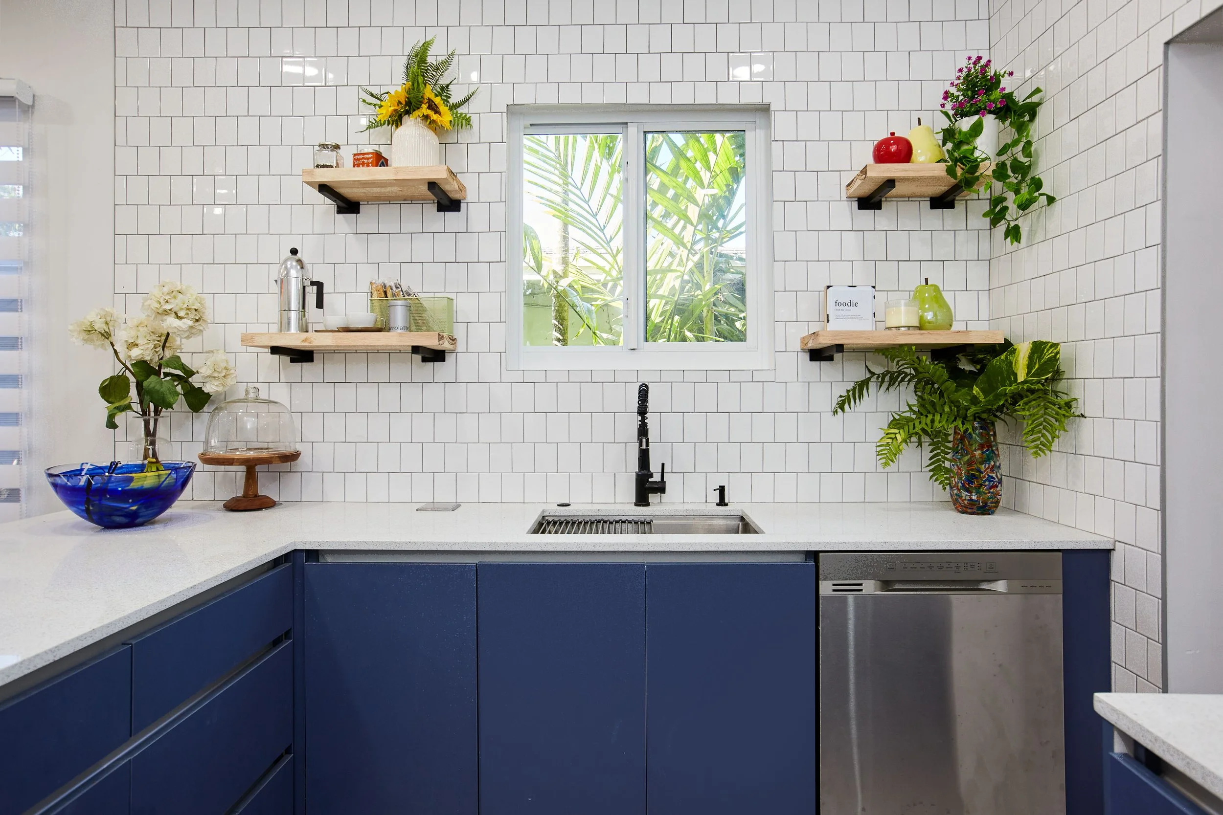 1855 NW 58th St Miami FL 33142-print-012-007-Kitchen-4200x2800-300dpi.jpg