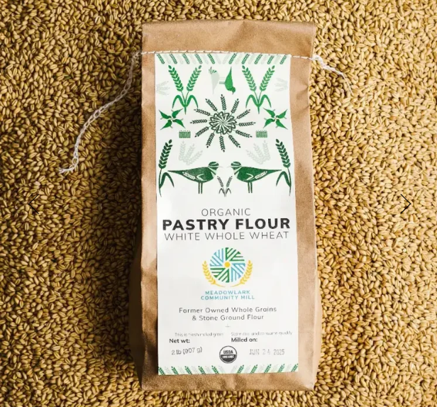 Organic Whole Wheat Soft White Pastry Flour
