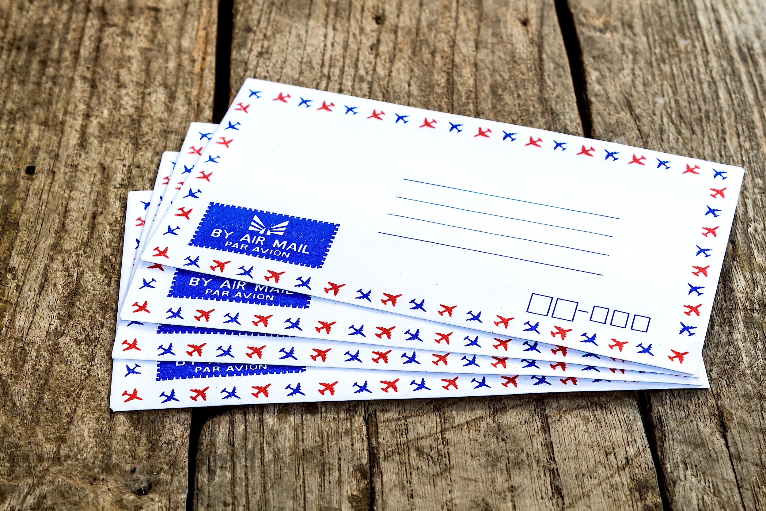 PRINTED
ENVELOPES
|
Our strong supplier relationships and streamlined manufacturing expertise, allows us to be competitive in the envelope market. With office quality and speeds up to 70,000 envelopes per hour, we now provide Printed Envelopes with