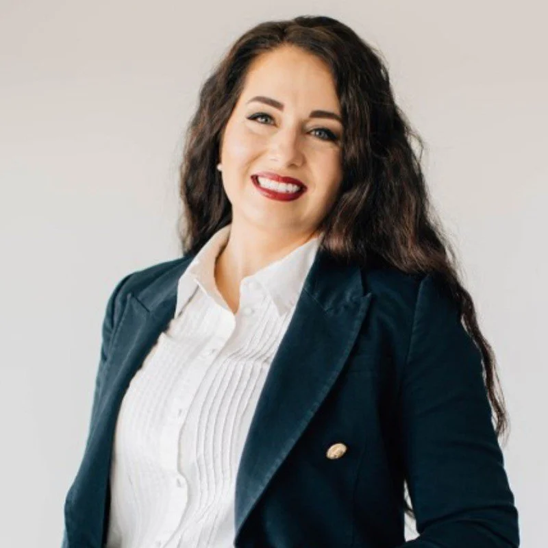 Club Meeting | Rachel, Luxury Travel Agent &amp; Advisor of LuxeVenture Travel Co.