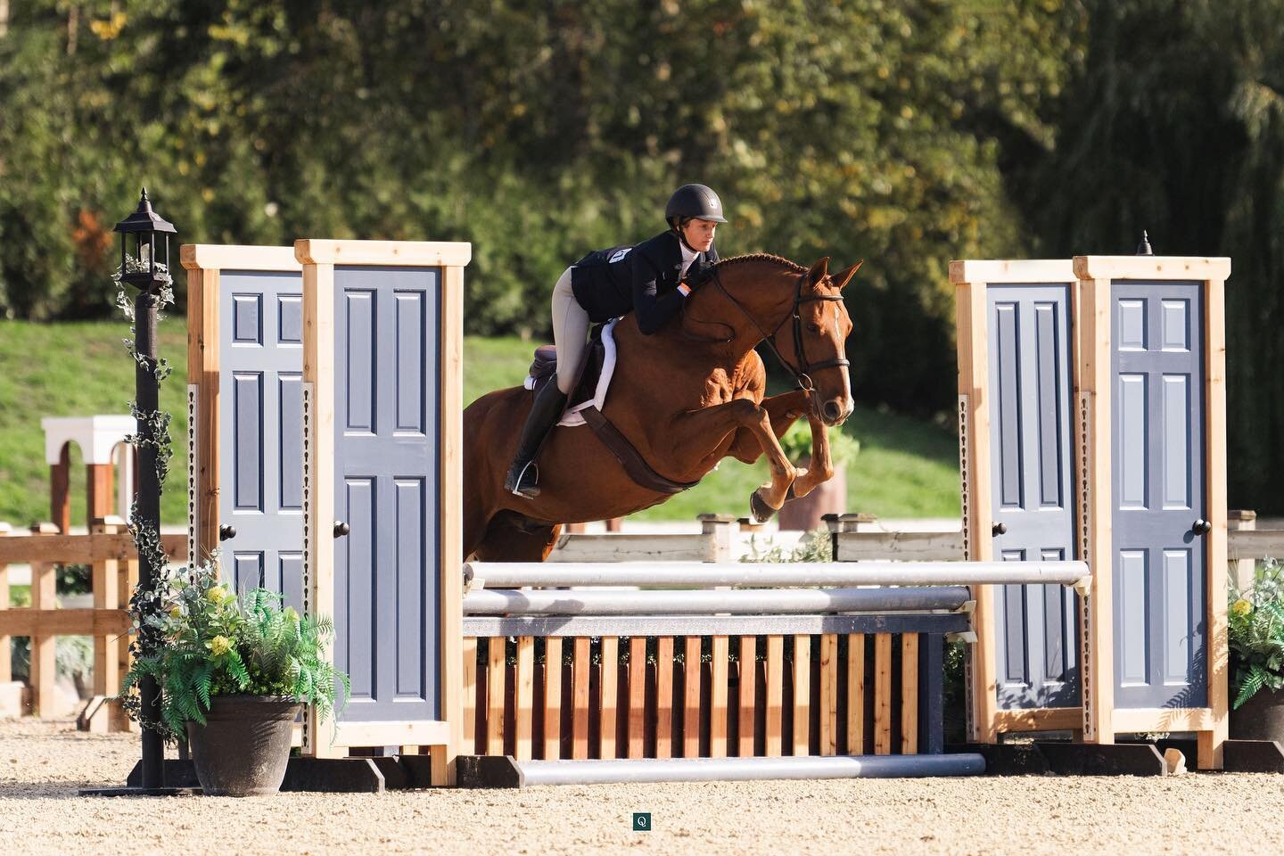 Congratulations @chloe_eq_ on a super end to her outdoor season! Chlo&euml; and Graffiti picked up 1️⃣st  in the Mini Medal Flat/Gymnastics phase with a score of 87 &ndash; they ended up finishing second overall in the @equineessentialsstore Mini CET