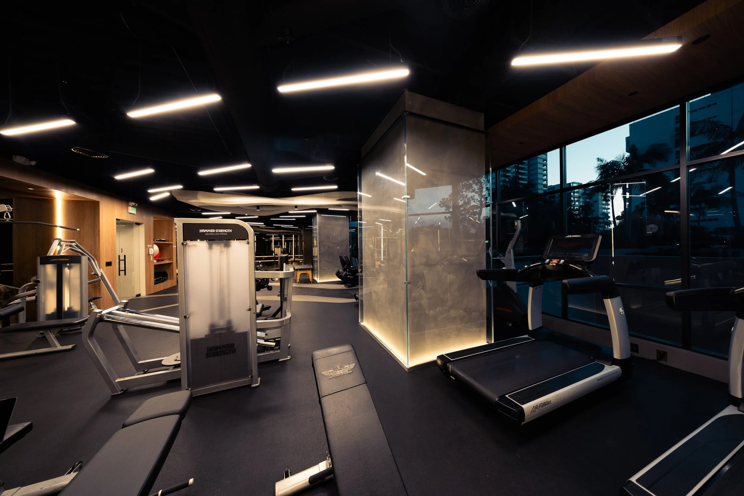 Sharonas_Gym_50.jpg