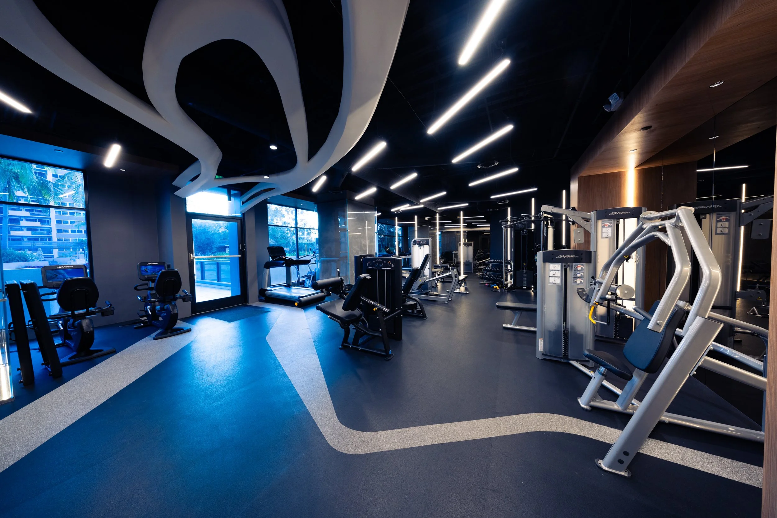 Sharonas_Gym_158.jpg