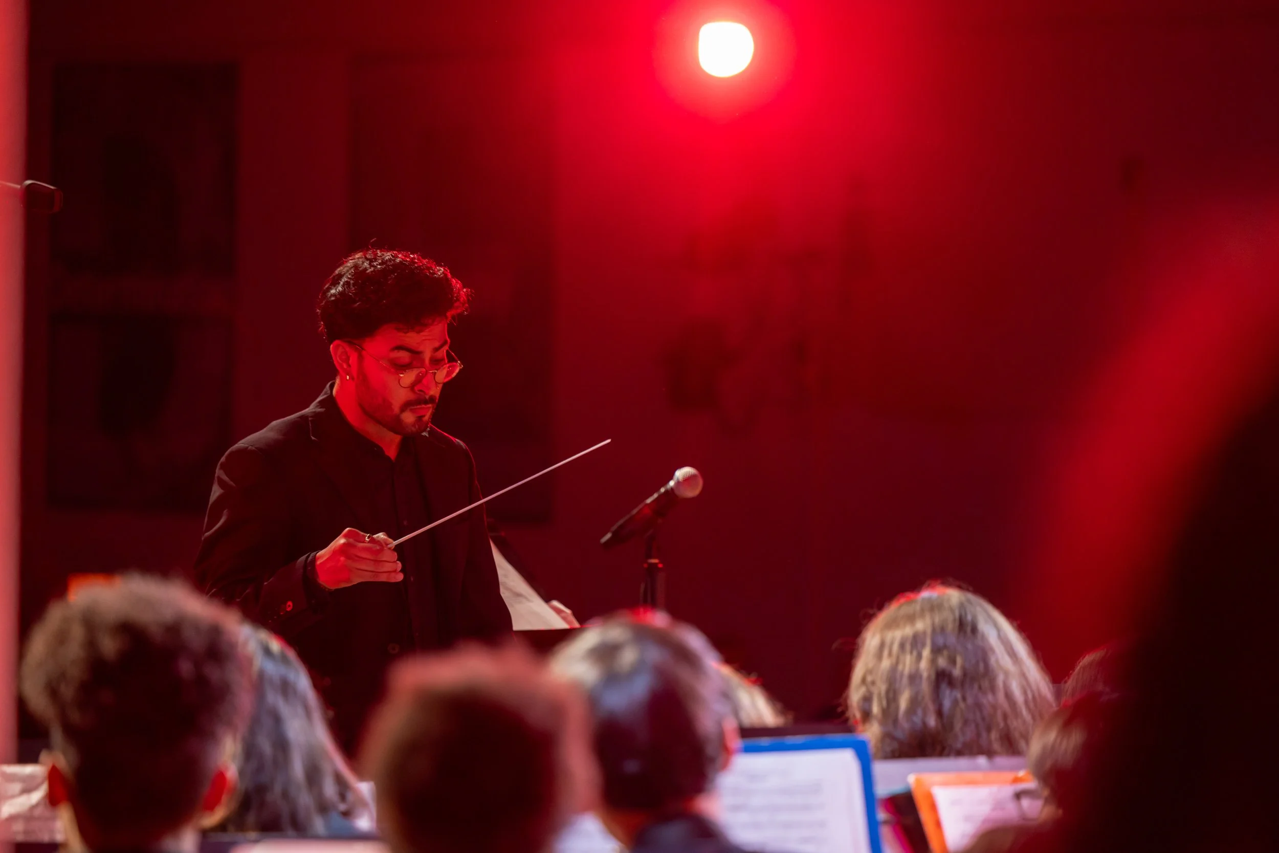 middle school students perform in band concert