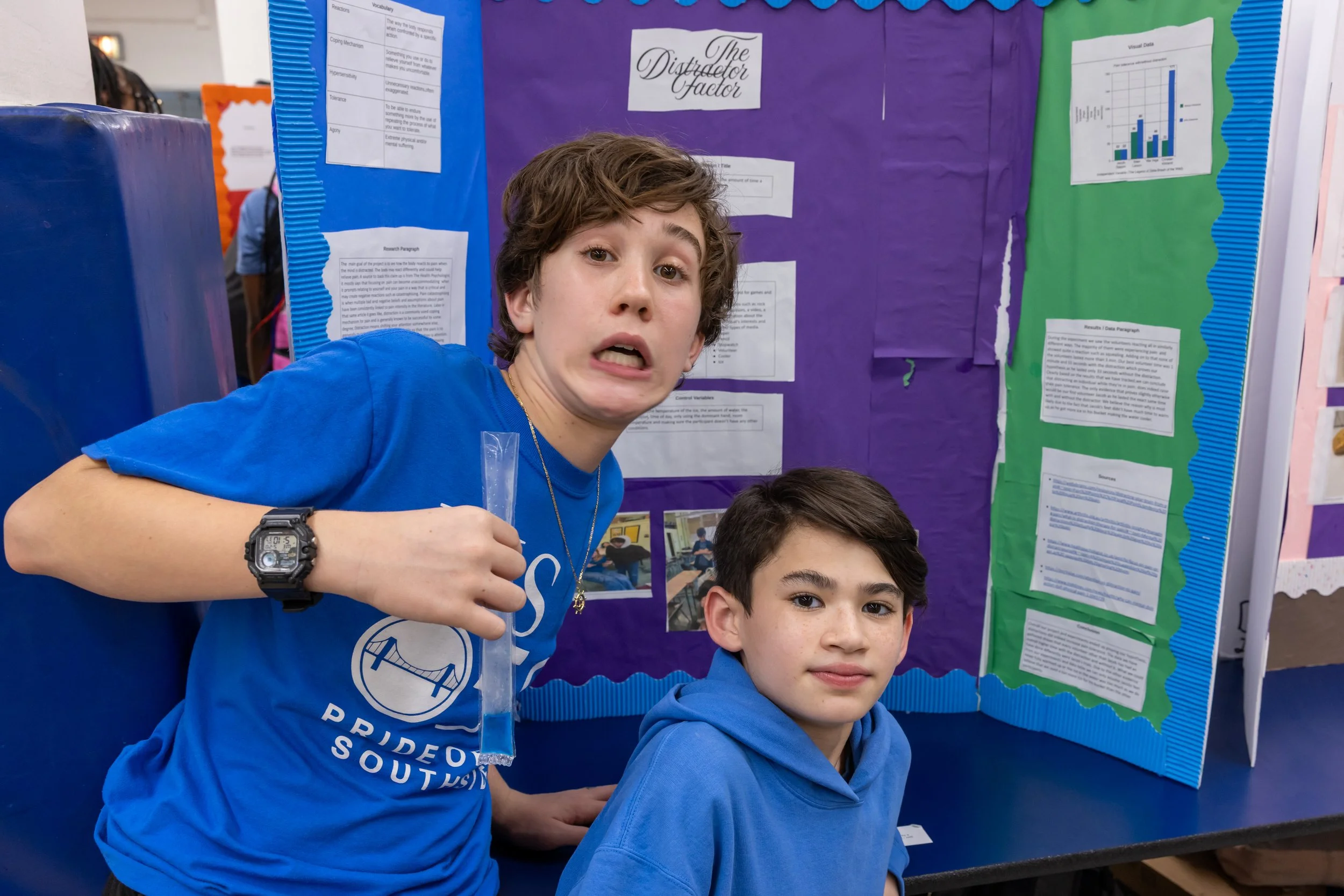 MS 50 students present their science projects