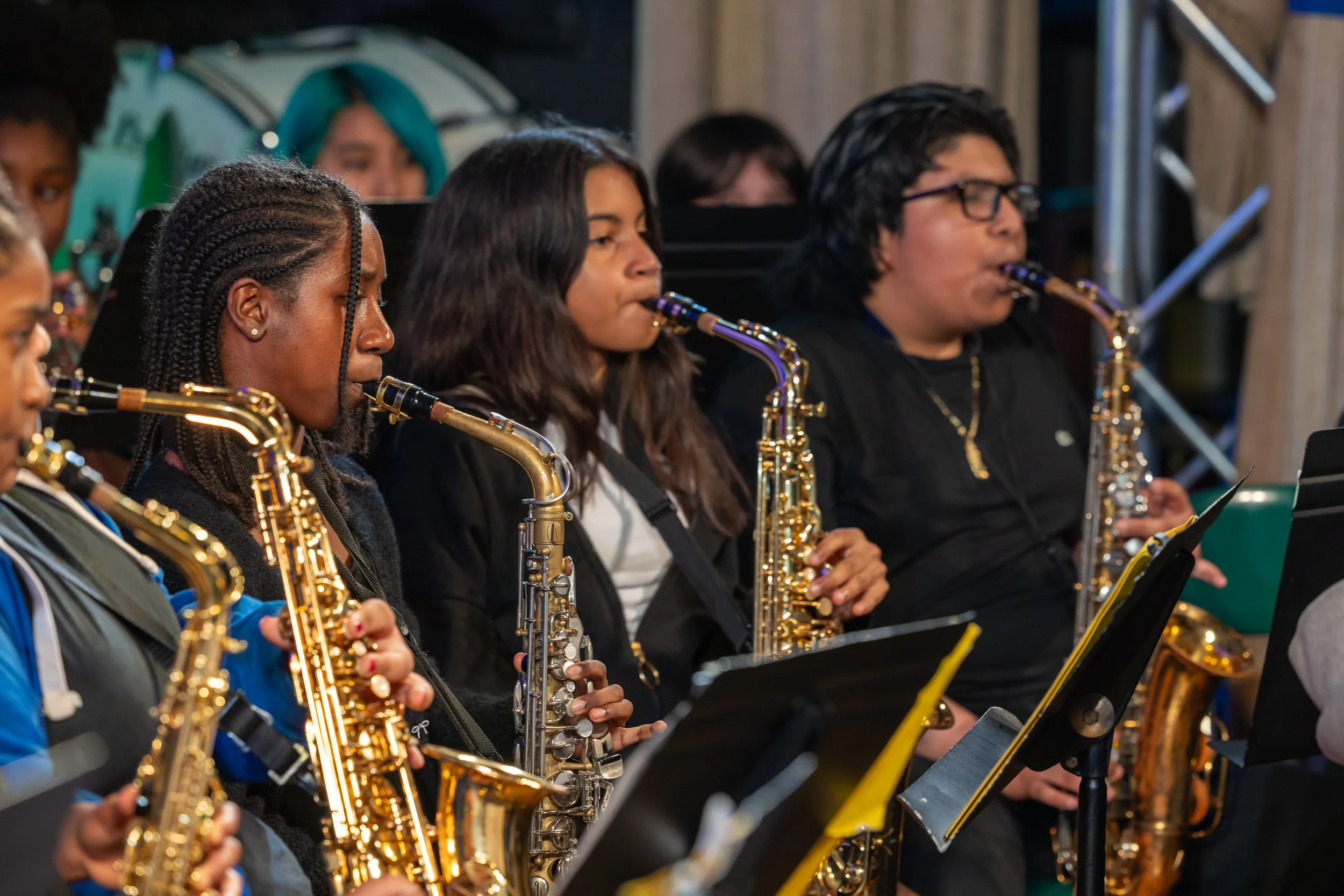 middle school students perform in band concert