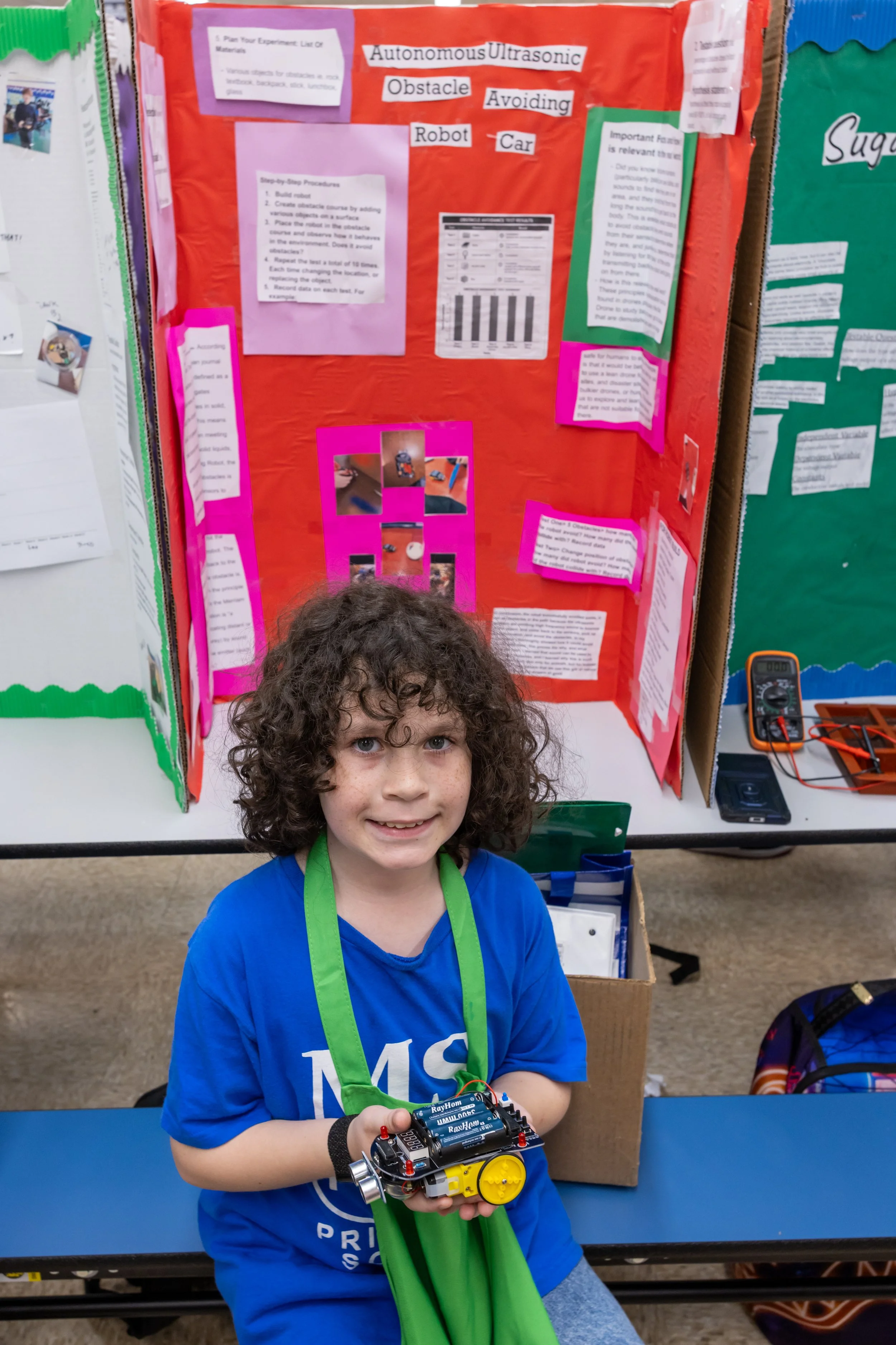 MS 50 students present their science projects