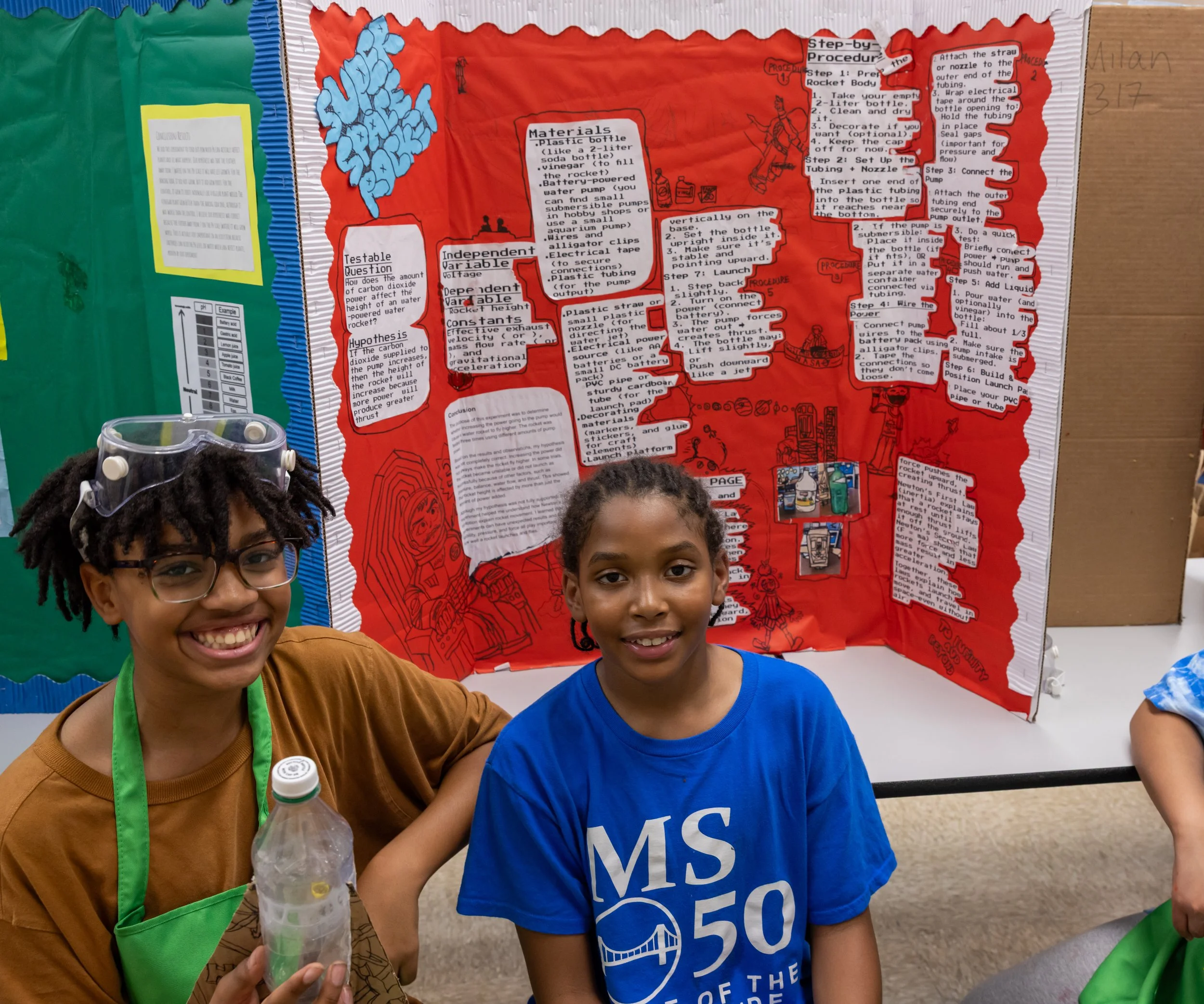 MS 50 students present their science projects