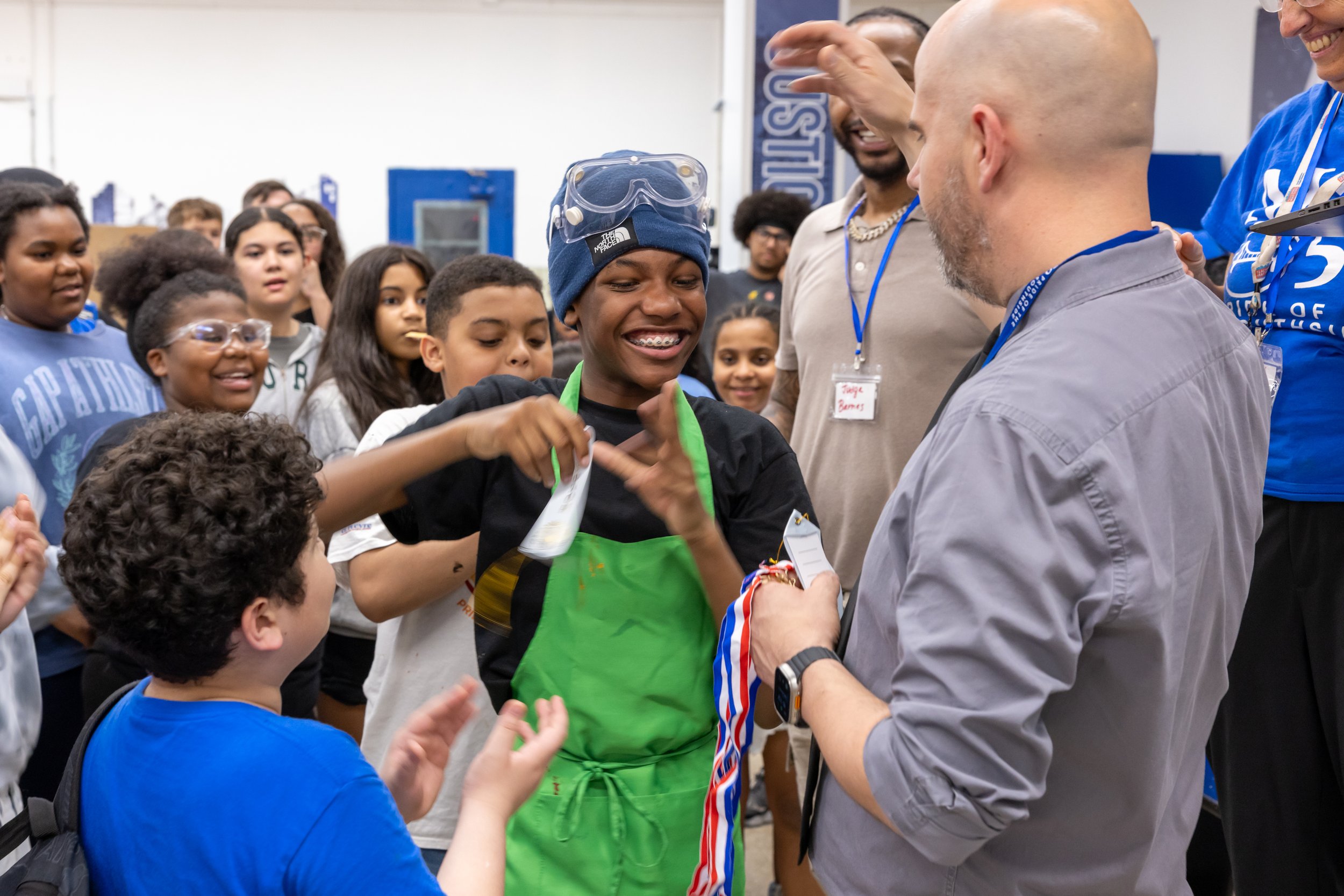 MS 50 students present their science projects