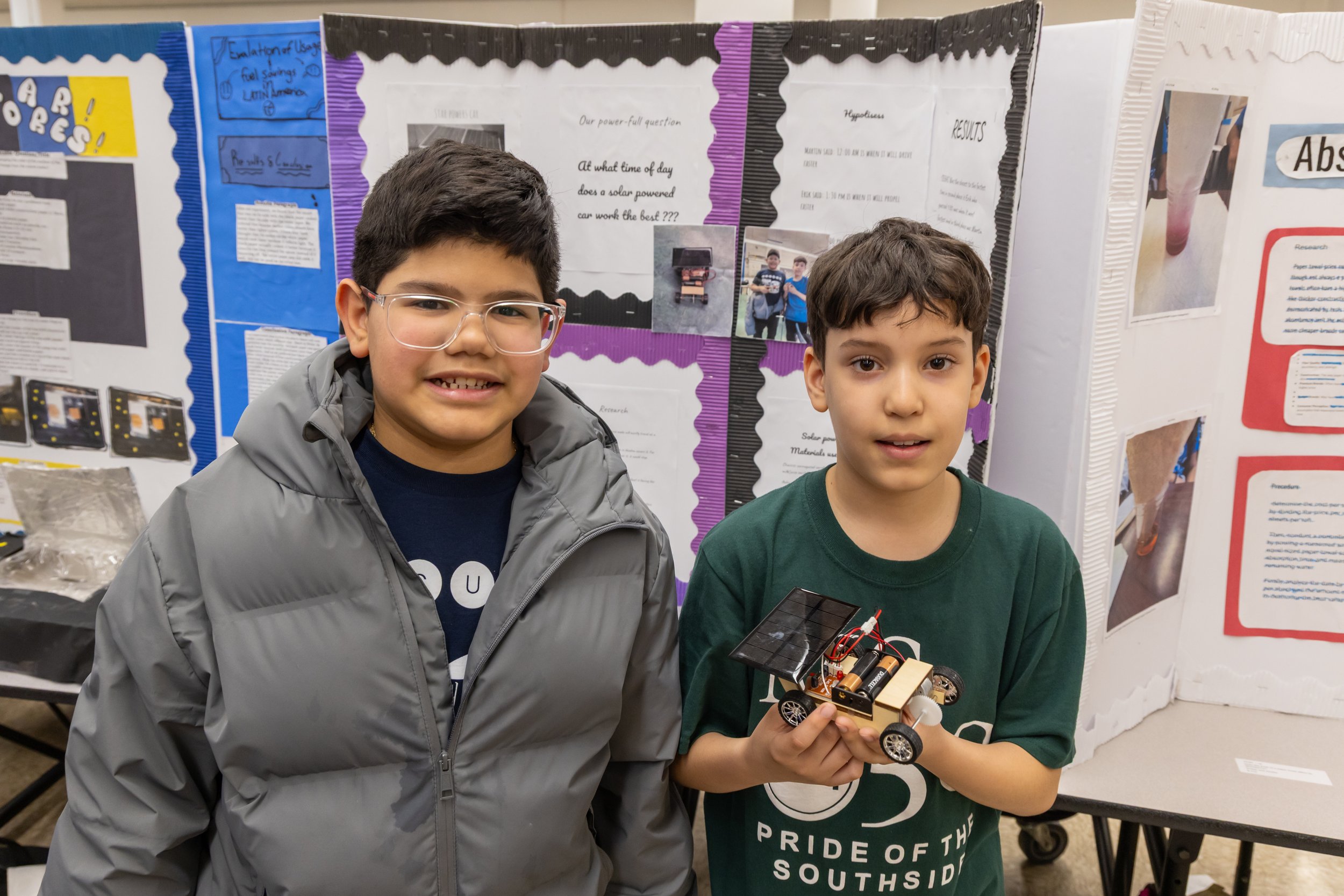 MS 50 students present their science projects