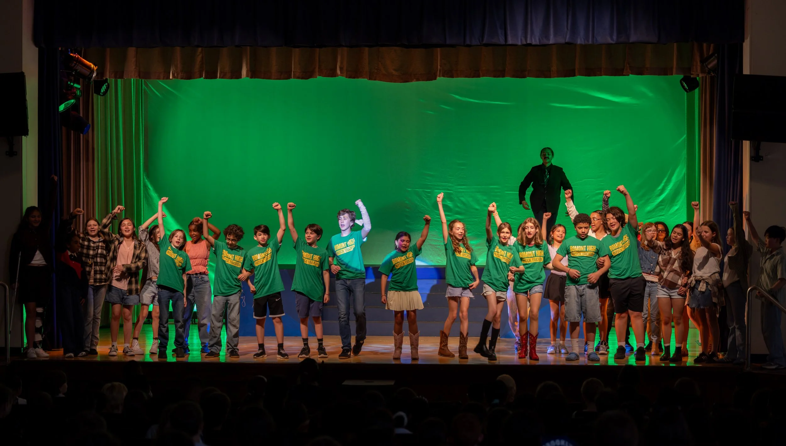 MS 50 theatre students perform Footloose: Youth Edition