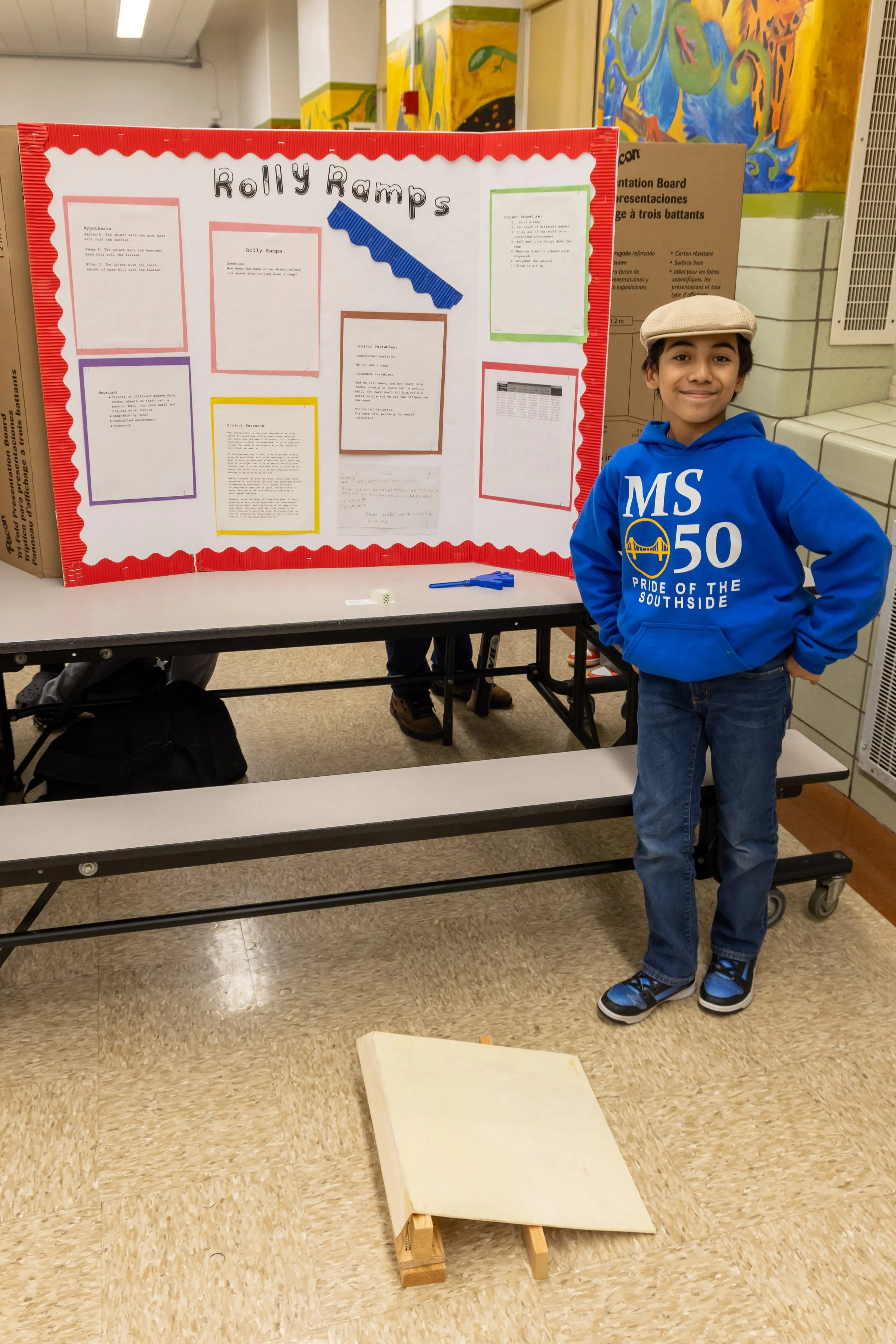 MS 50 students present their science projects