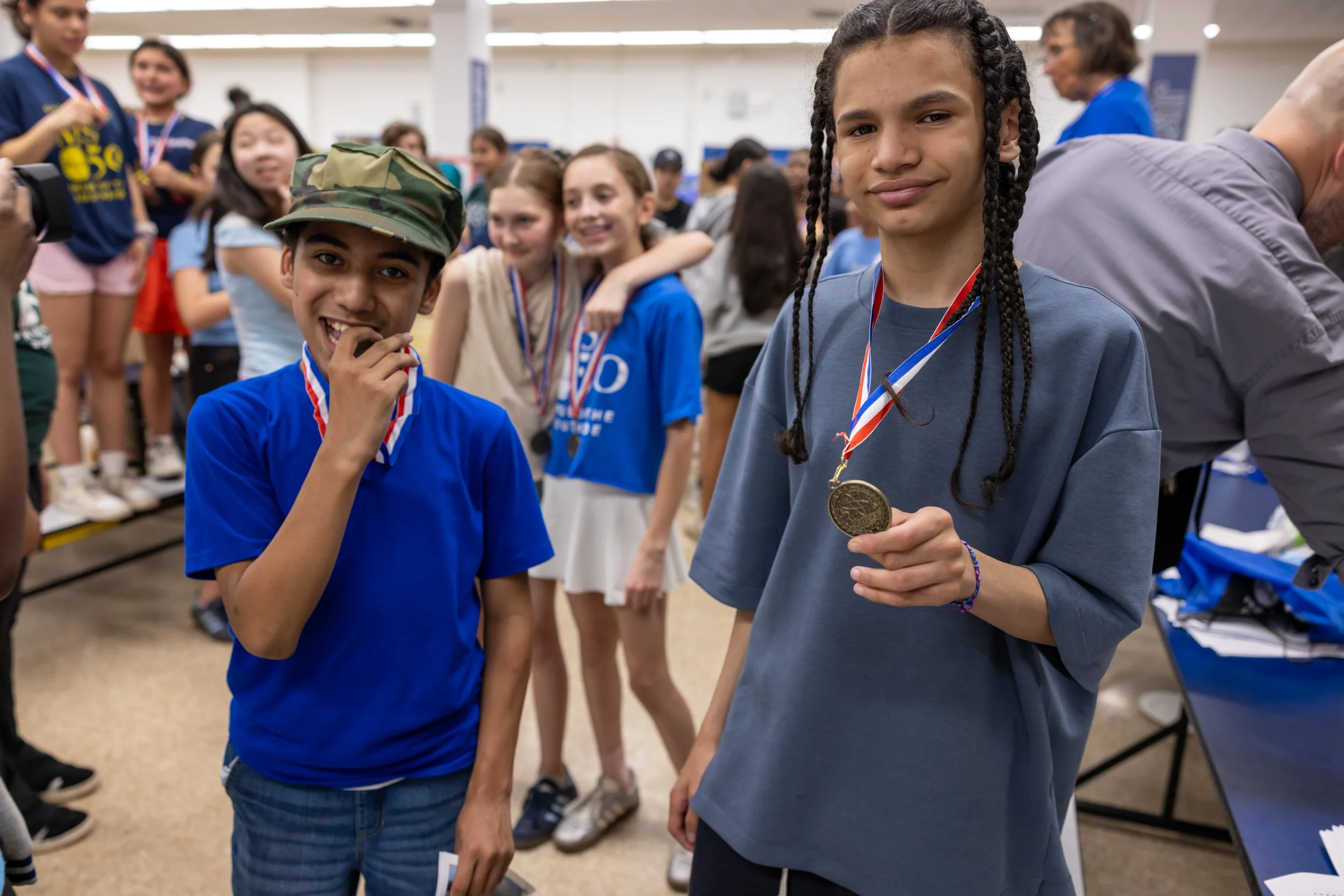 MS 50 students present their science projects