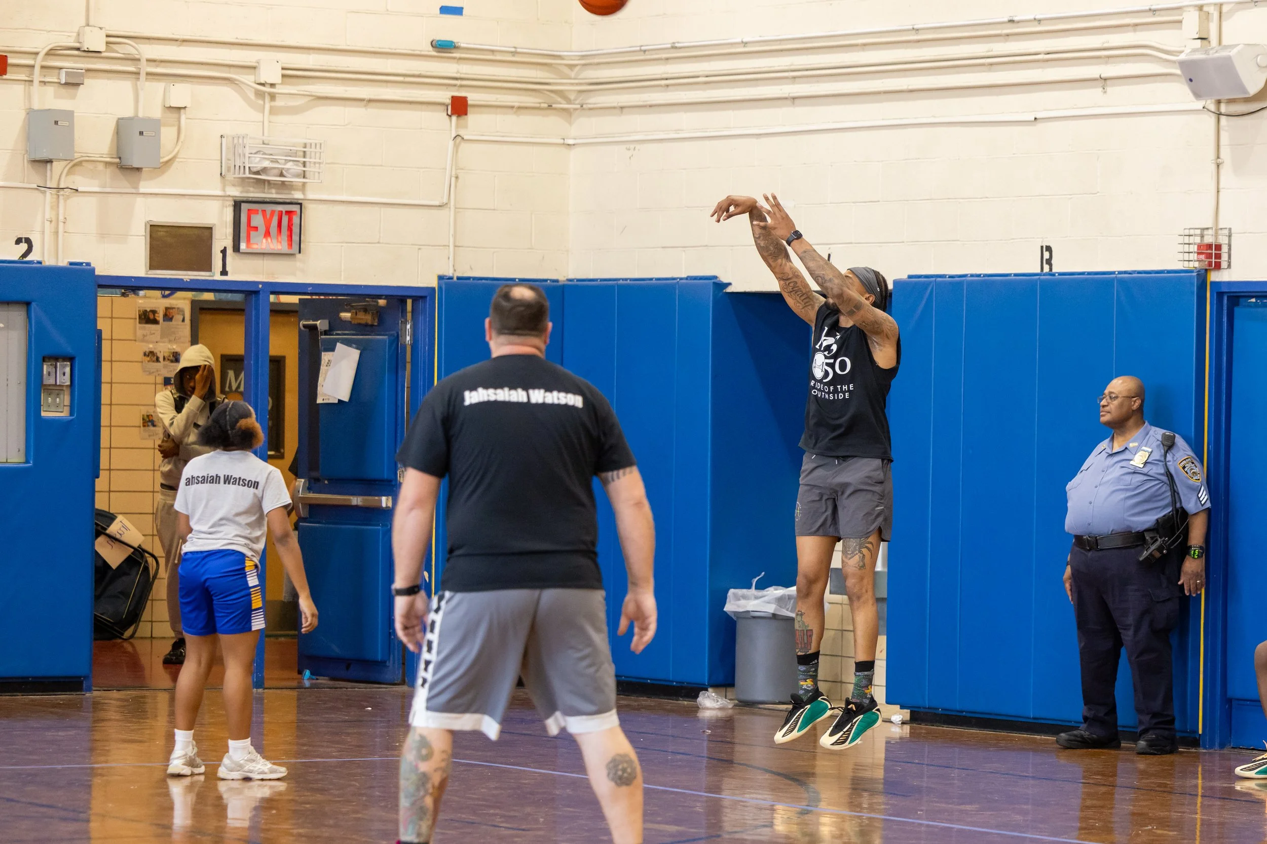 student versus staff basketball game