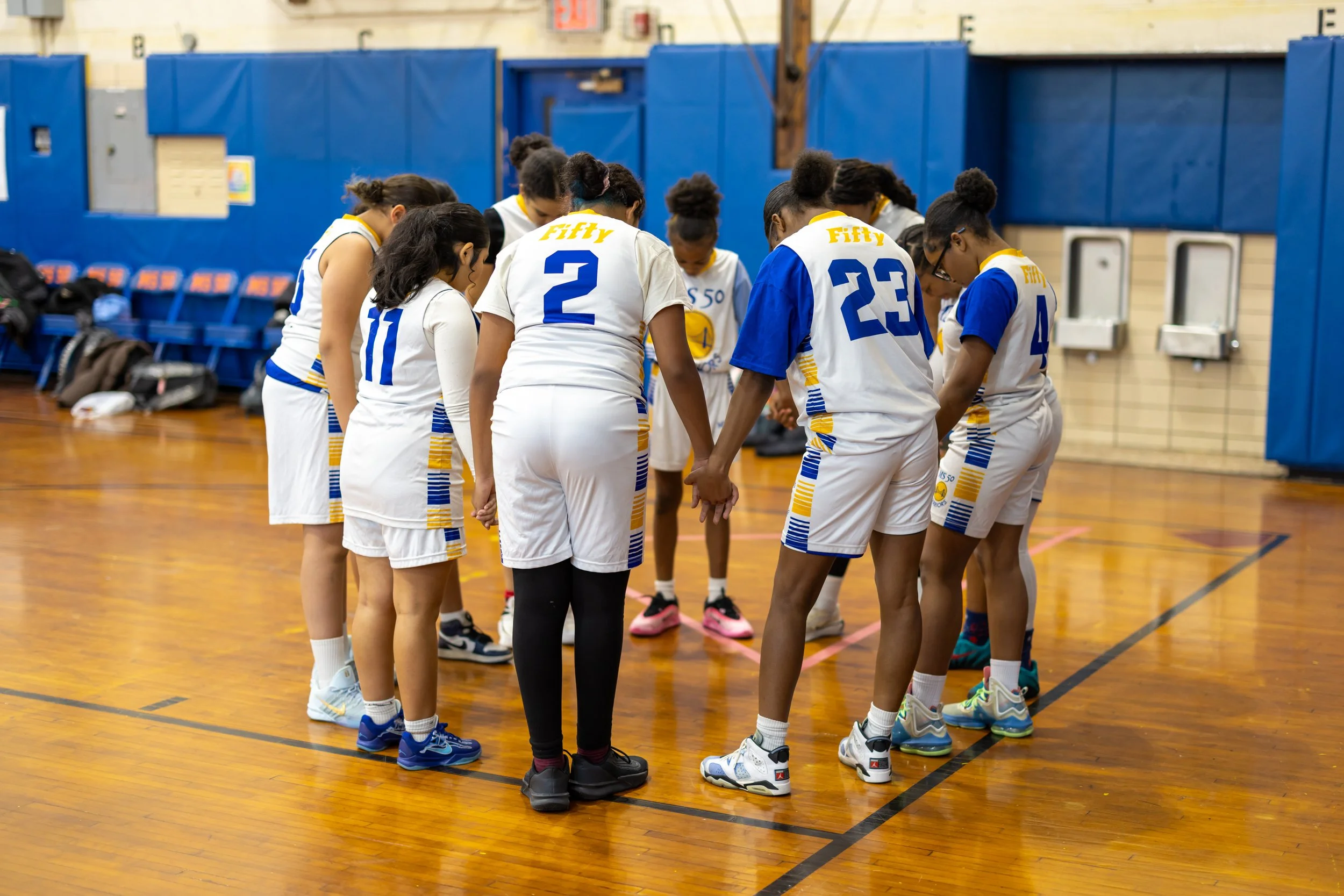 GirlsBball26-02.jpg