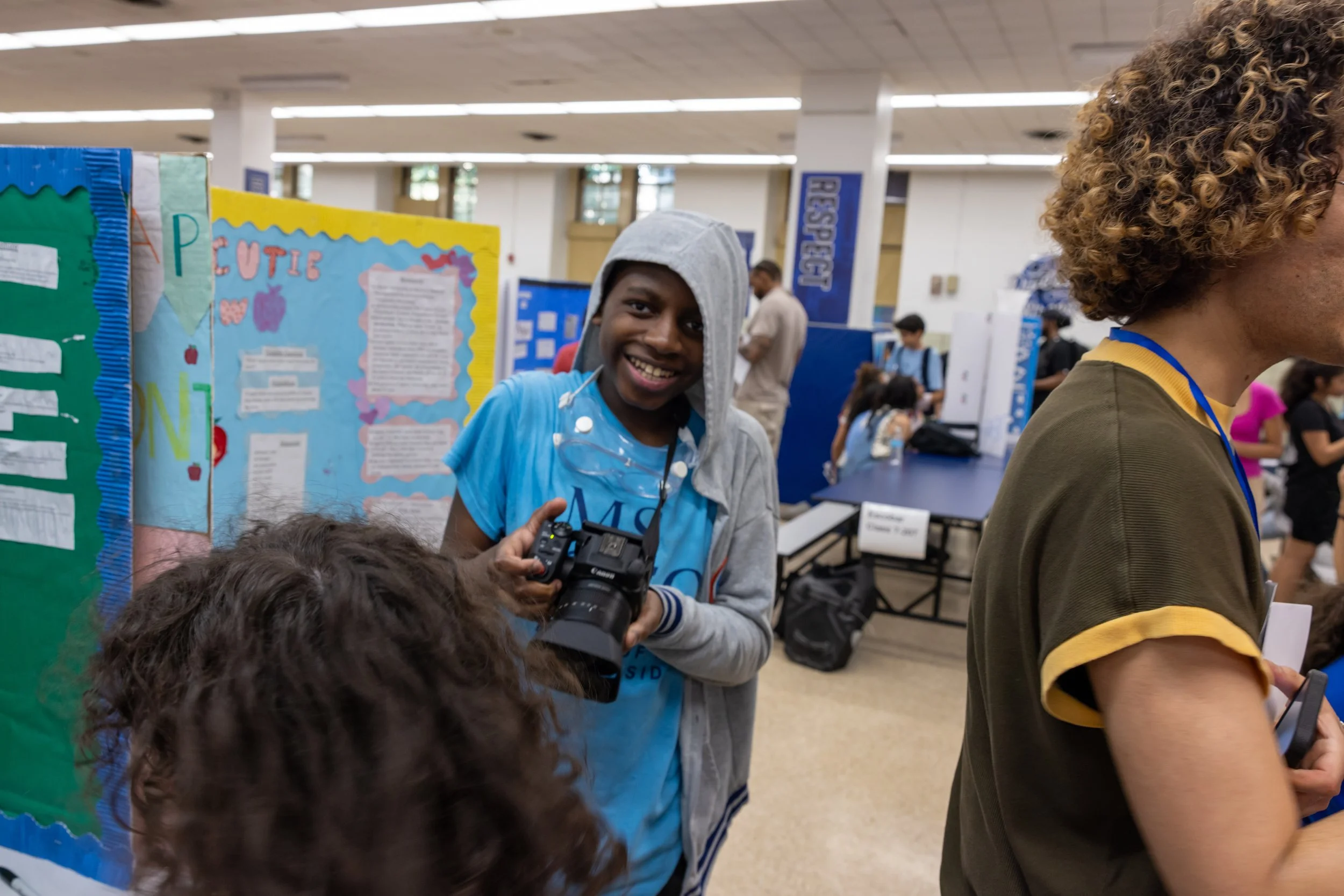 MS 50 students present their science projects