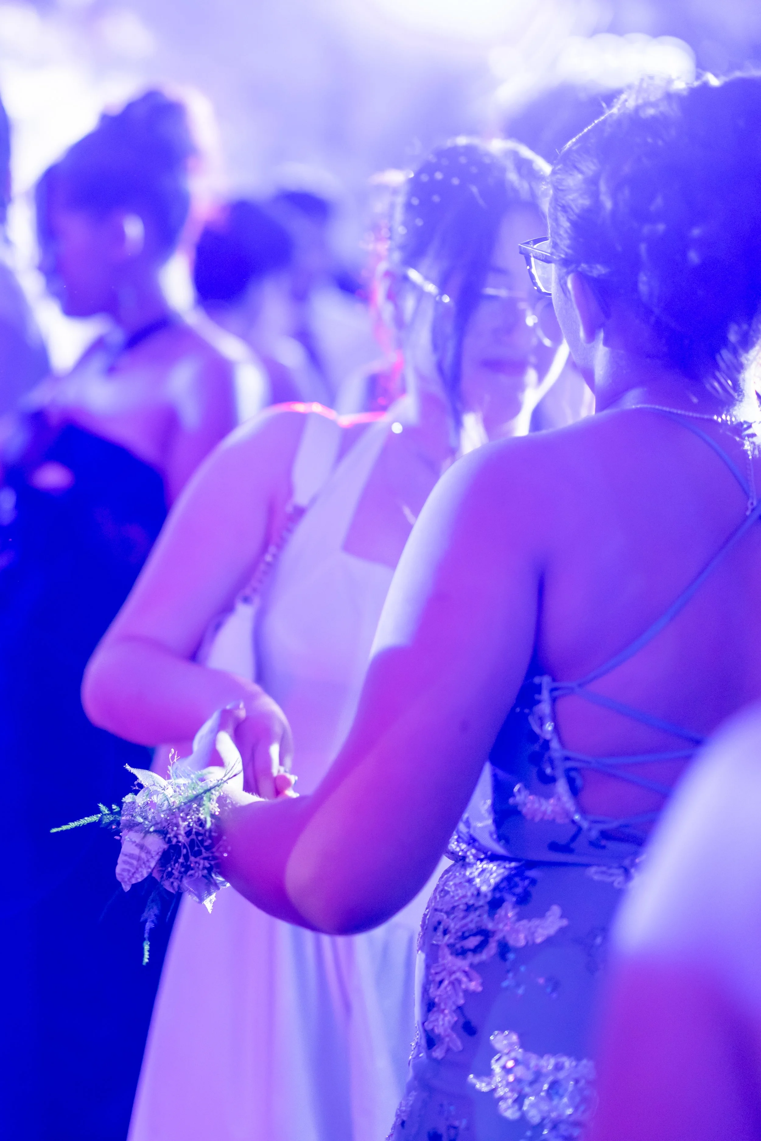 Students dance and celebrate at prom