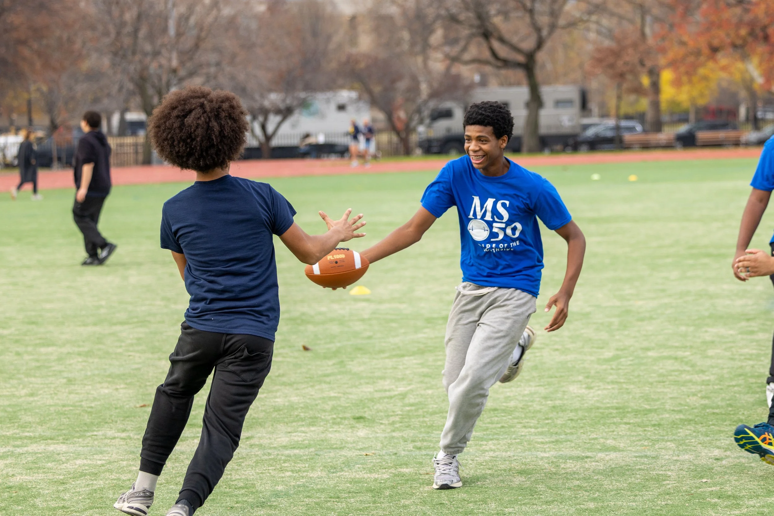 TurkeyBowl25-062.jpg