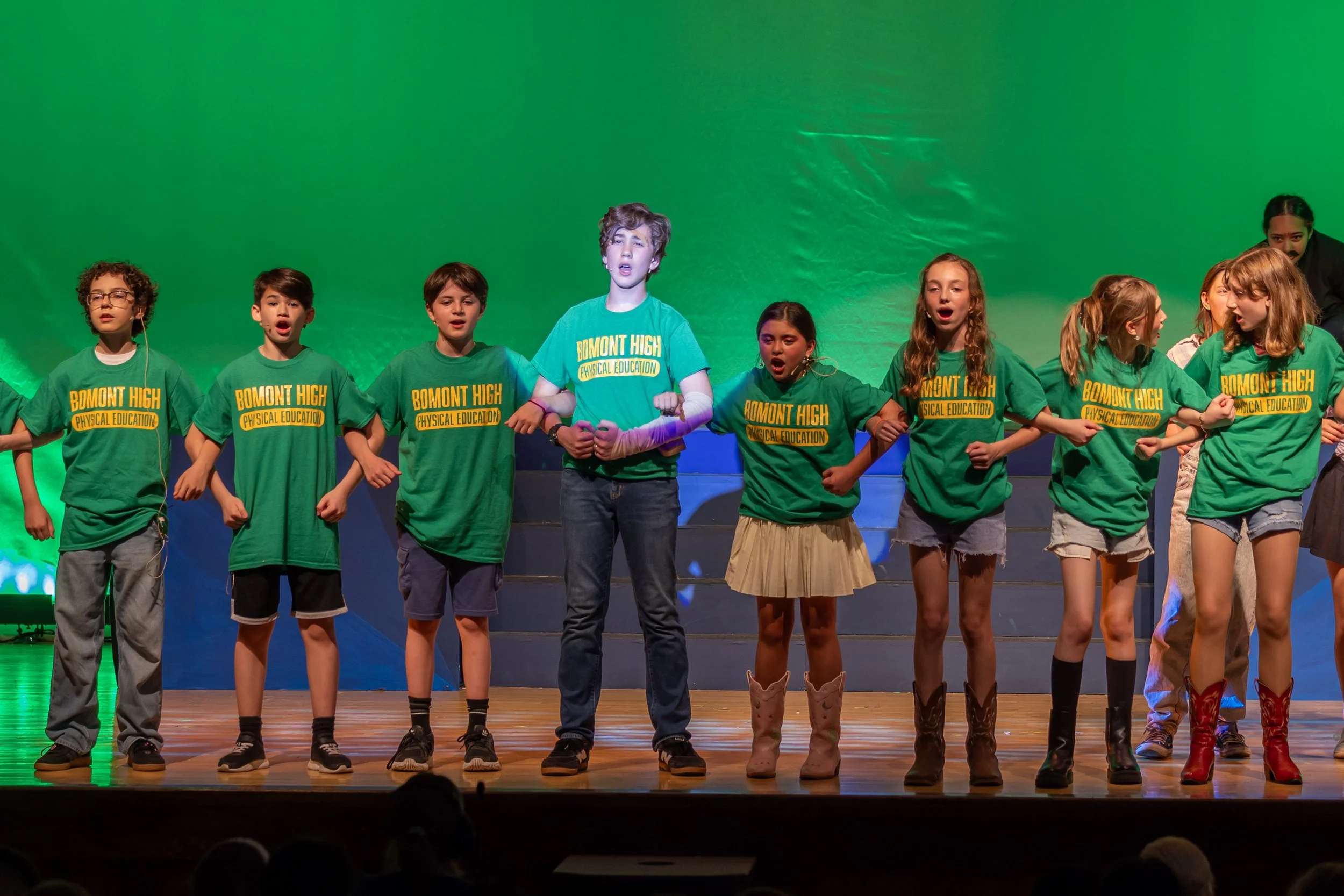 MS 50 theatre students perform Footloose: Youth Edition