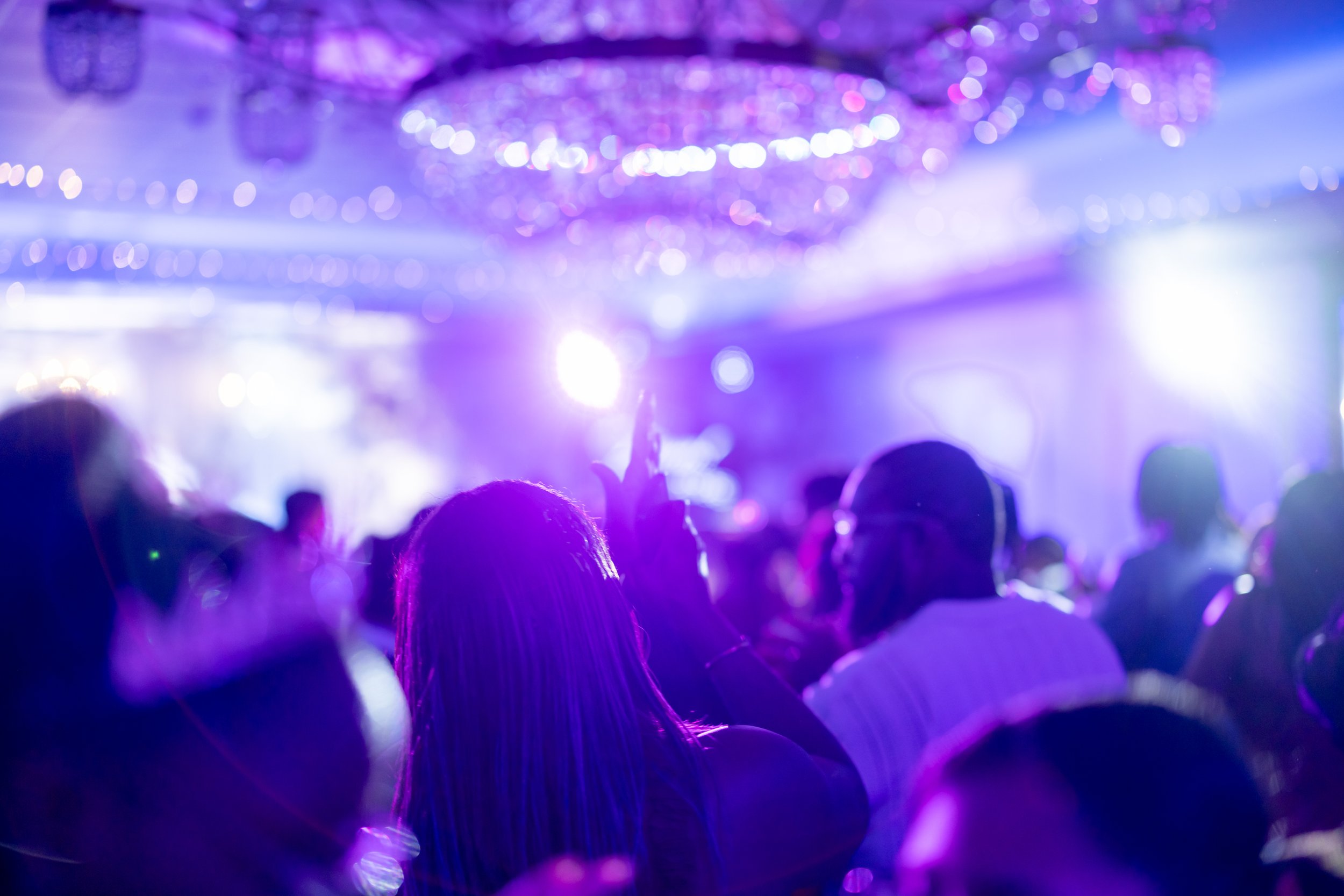 Students dance and celebrate at prom