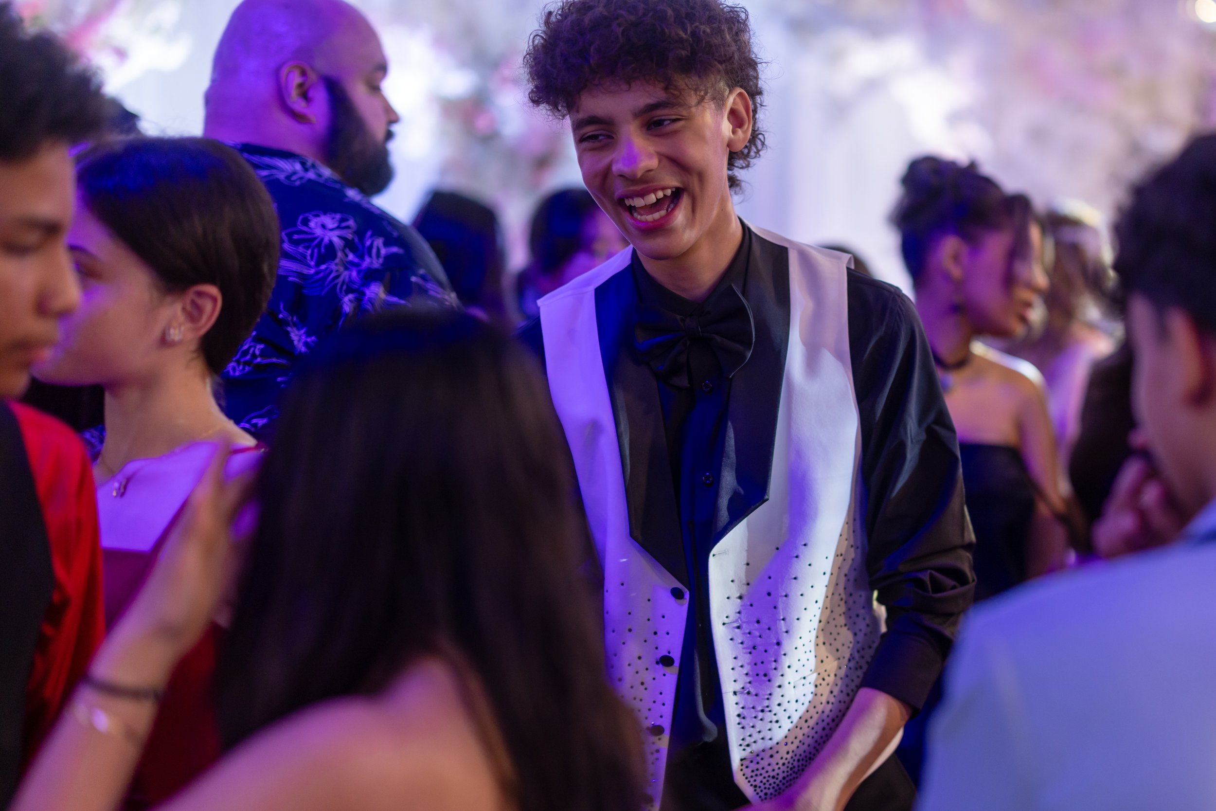 Students dance and celebrate at prom