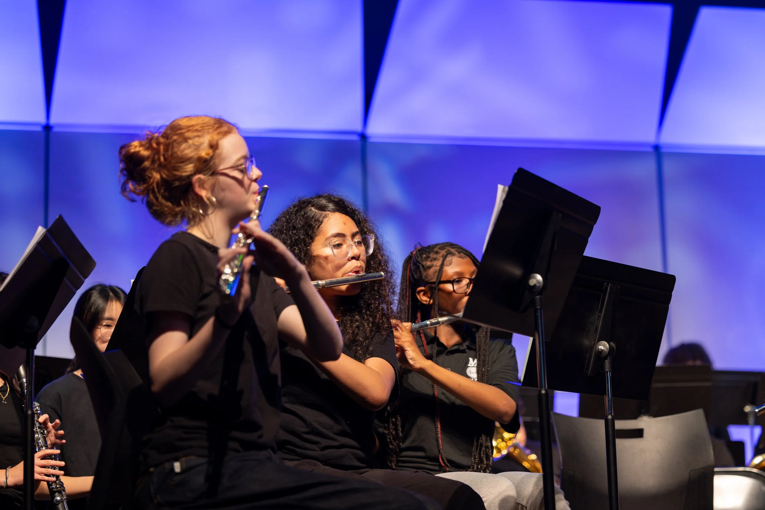 MS 50 Bands perform