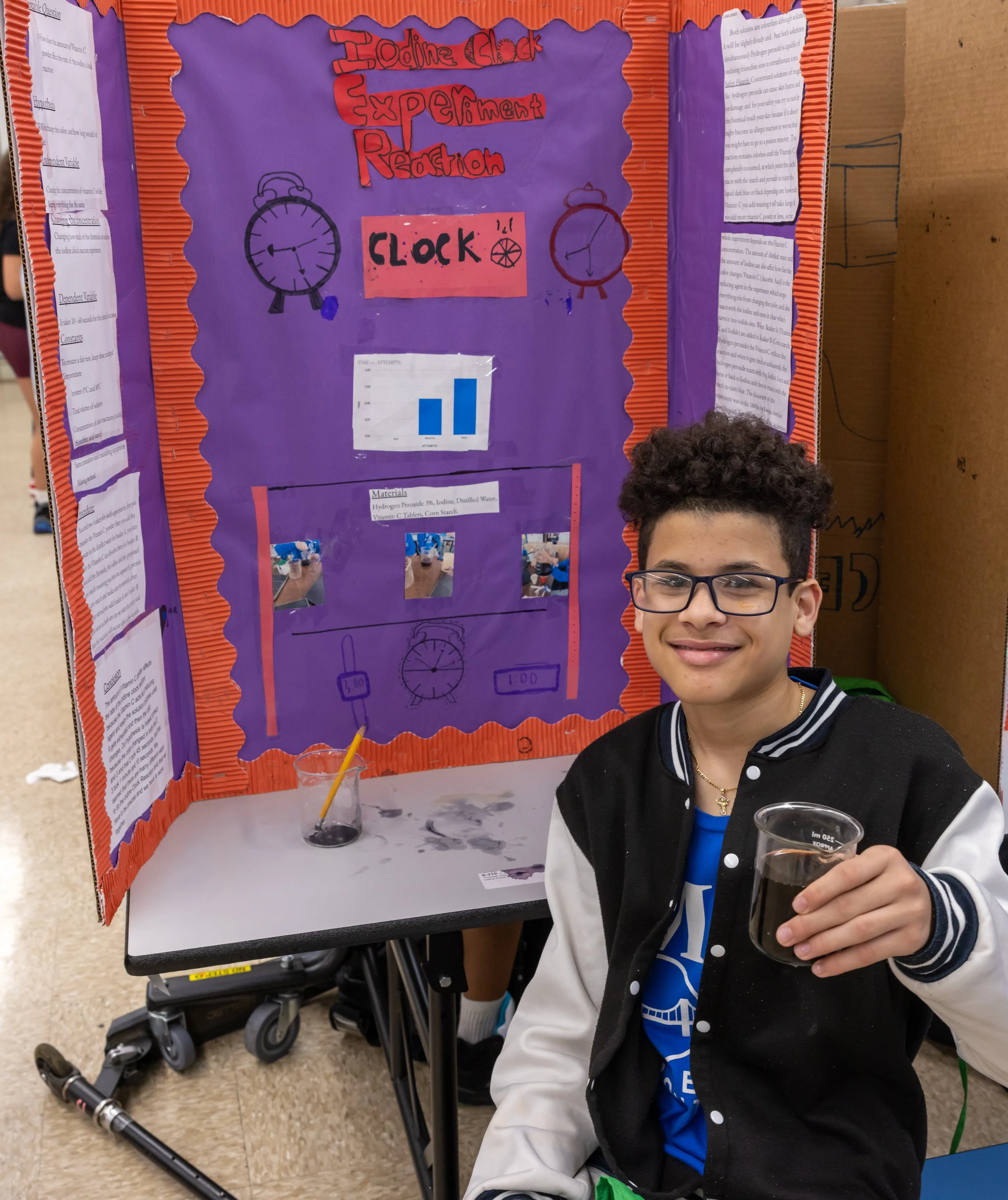 MS 50 students present their science projects