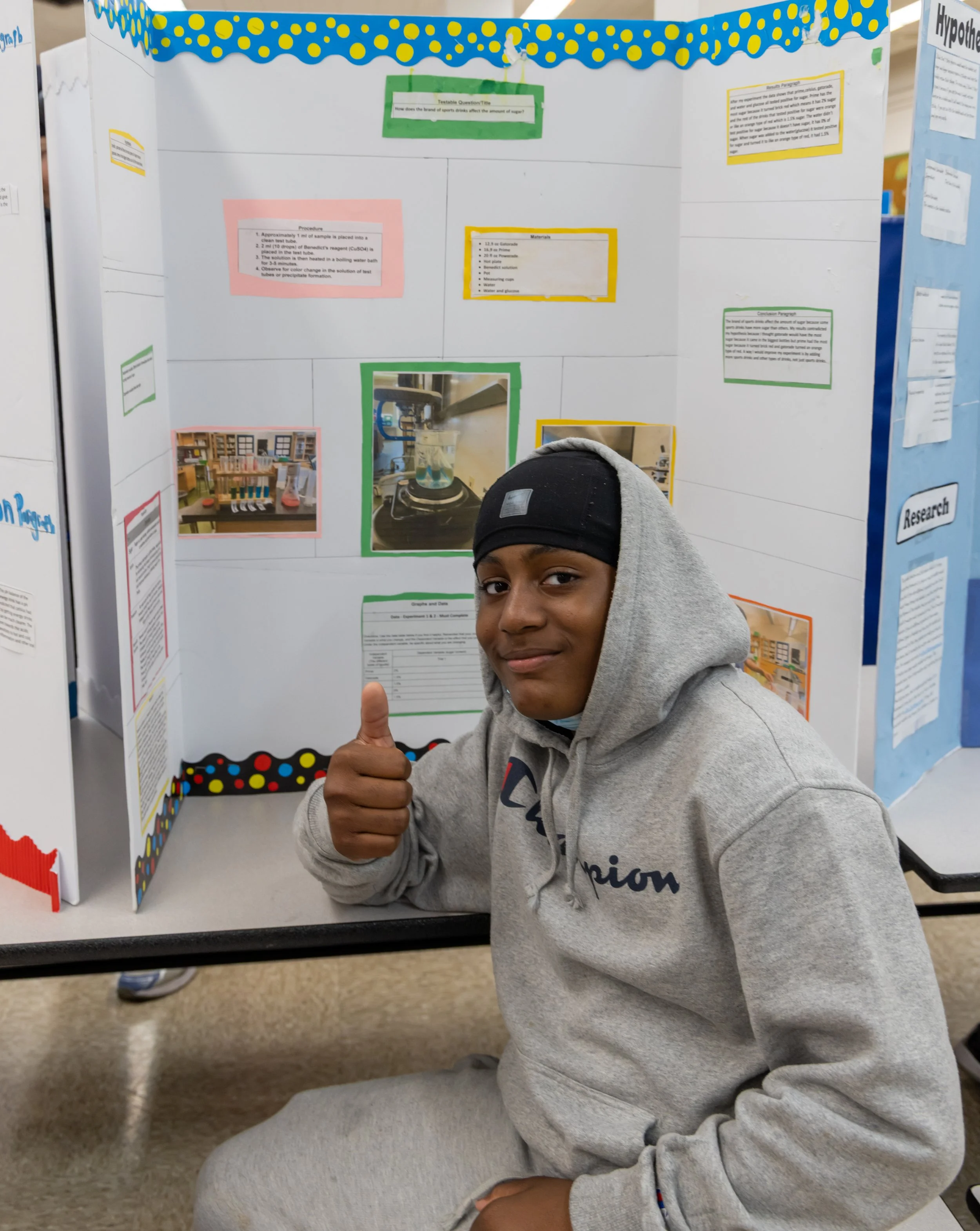MS 50 students present their science projects