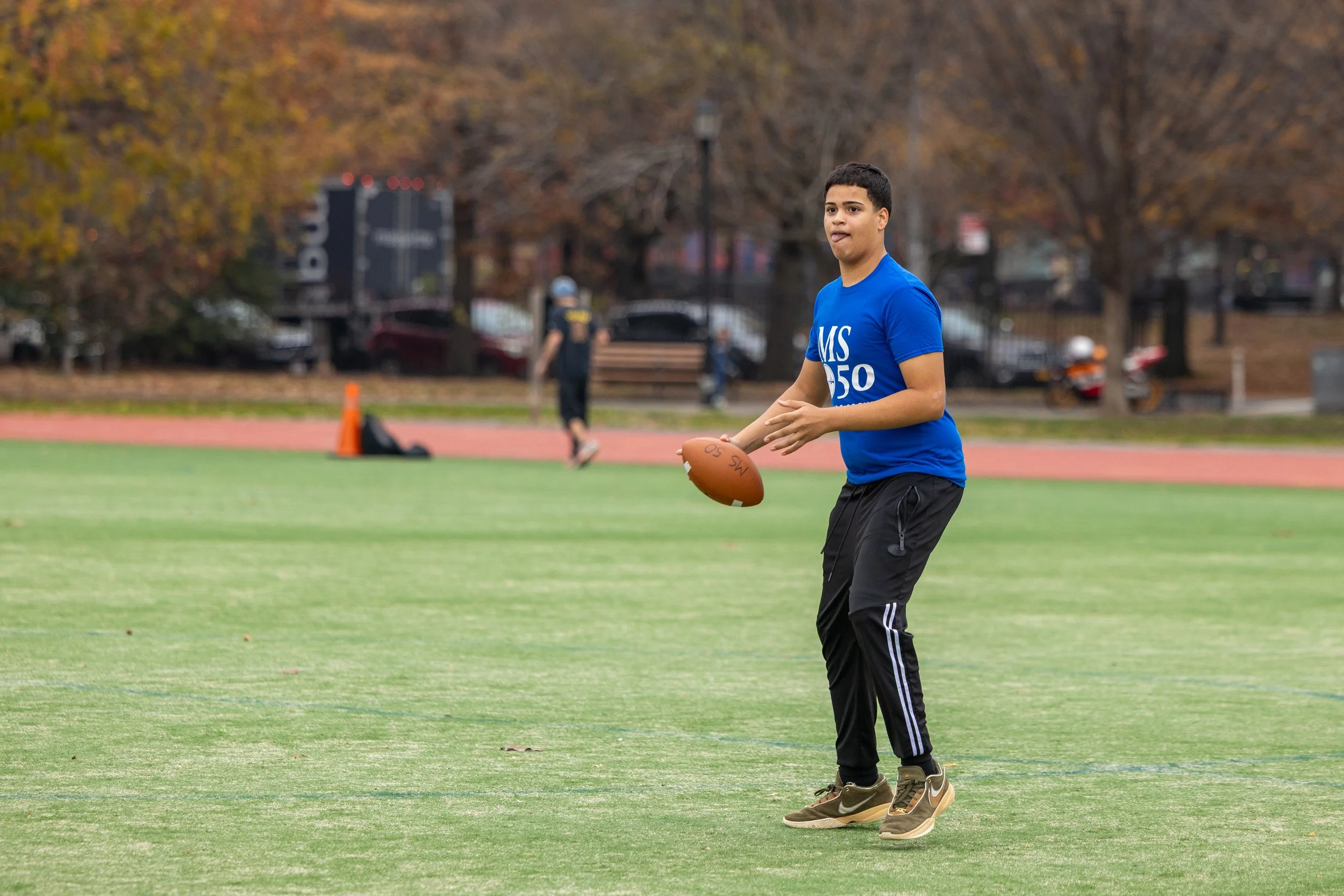 TurkeyBowl25-035.jpg