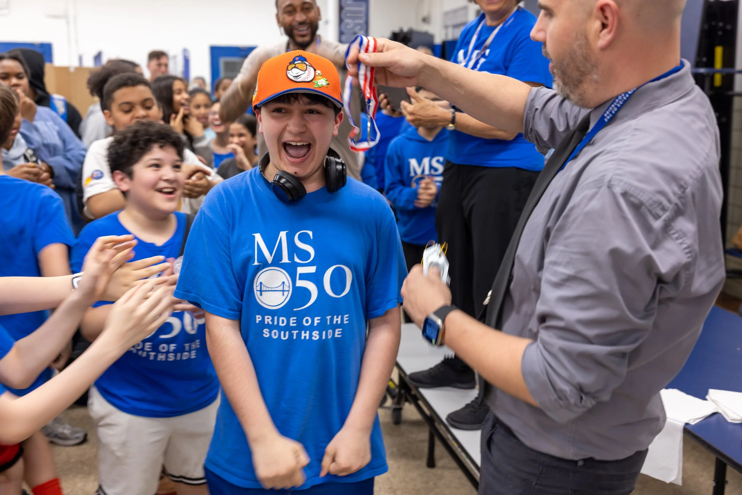 MS 50 students present their science projects