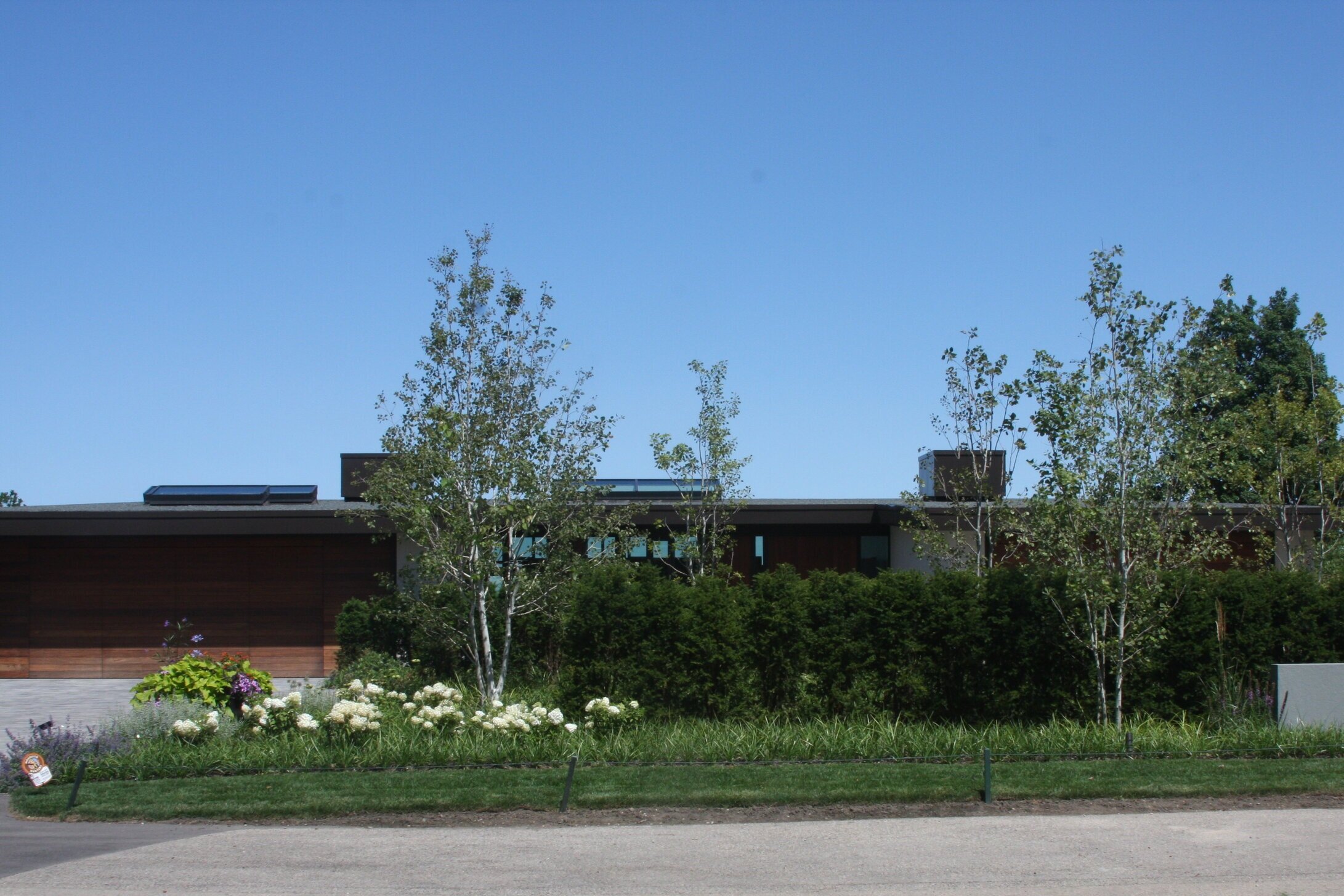 large residential highland park - front lawn and plantings