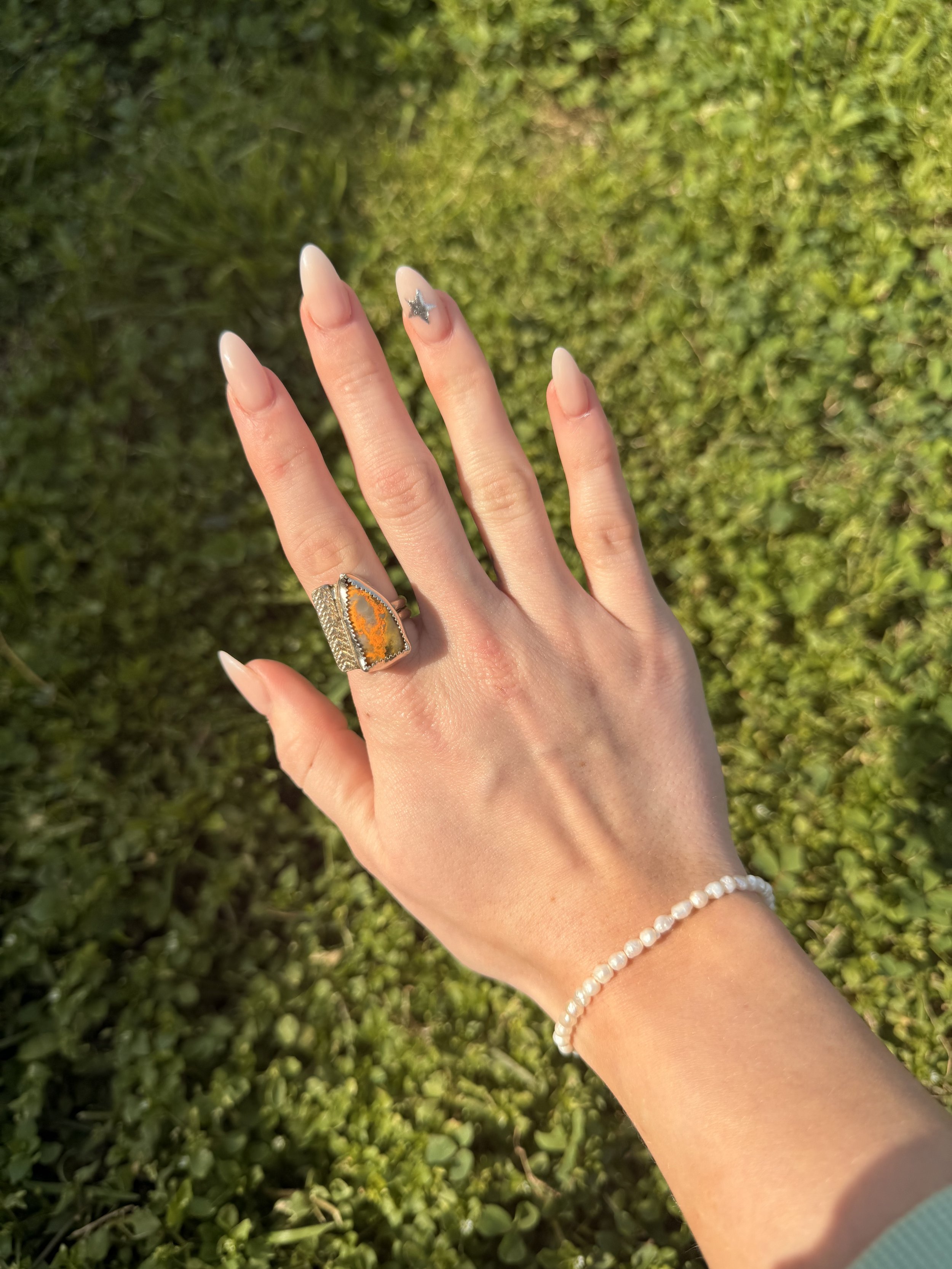 SZ 6// Bumblebee Jasper
