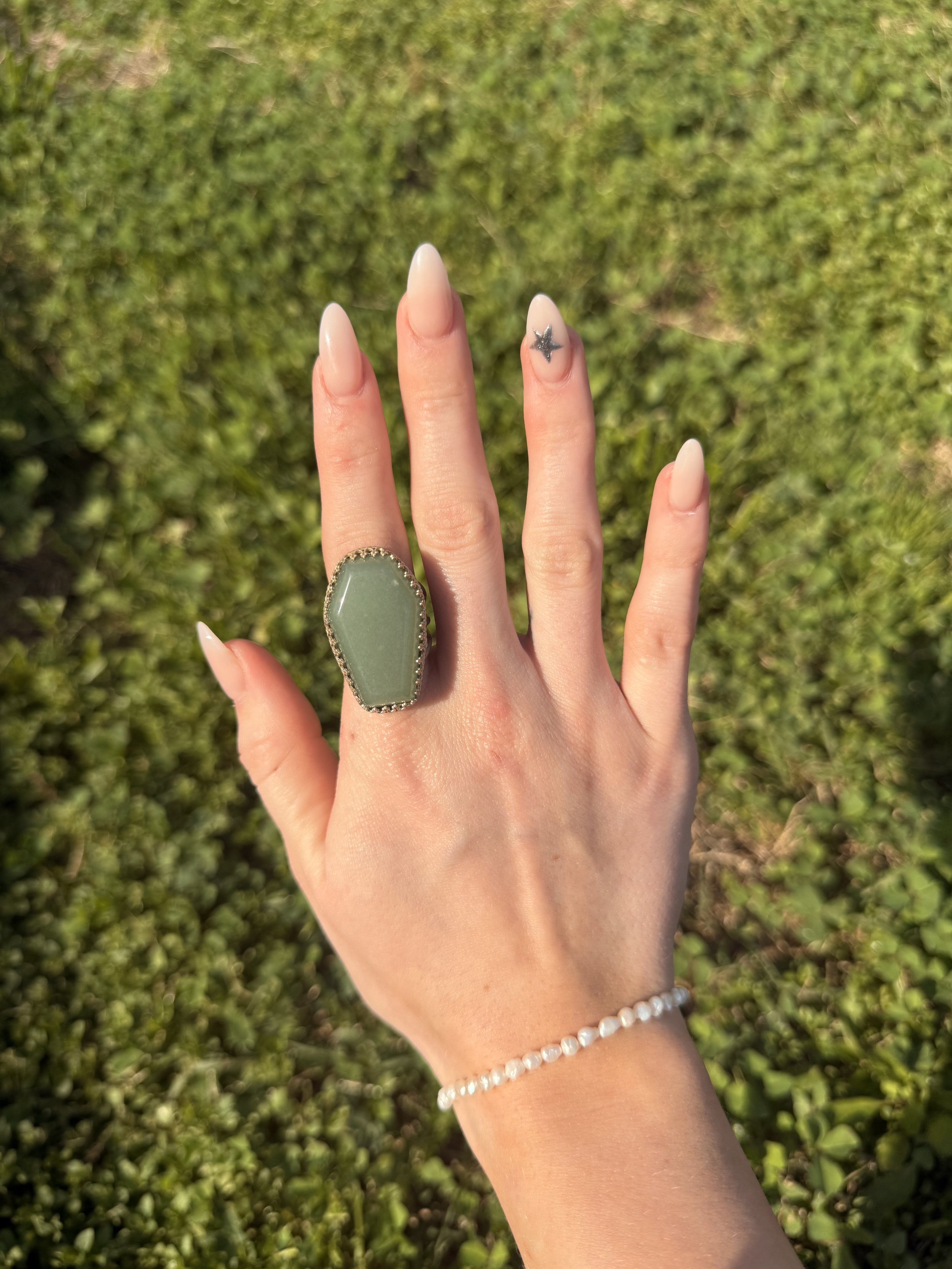SZ 6.75// Tombstone Green Jade