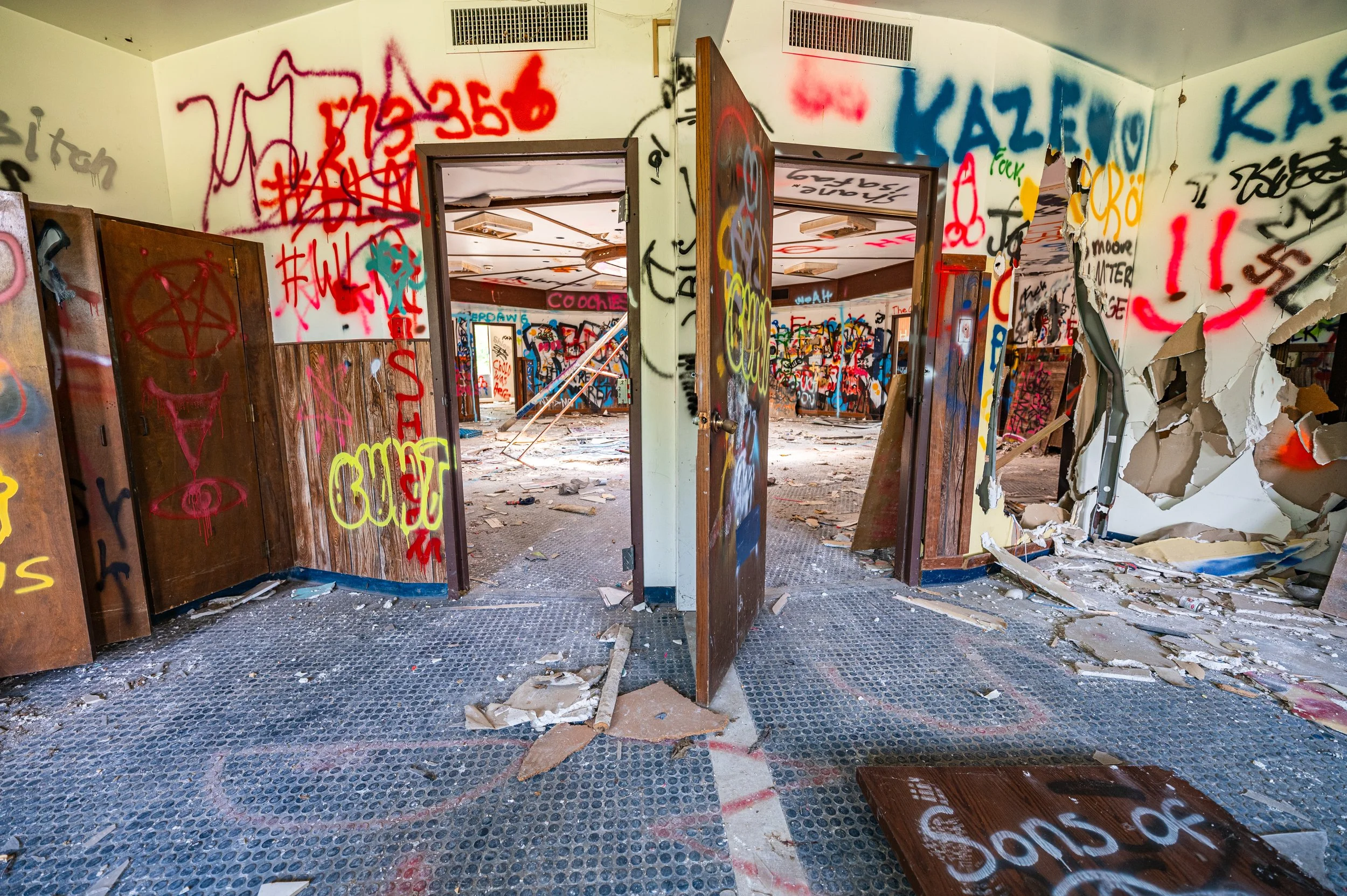 ScamShot (397)-HDR-2.jpg