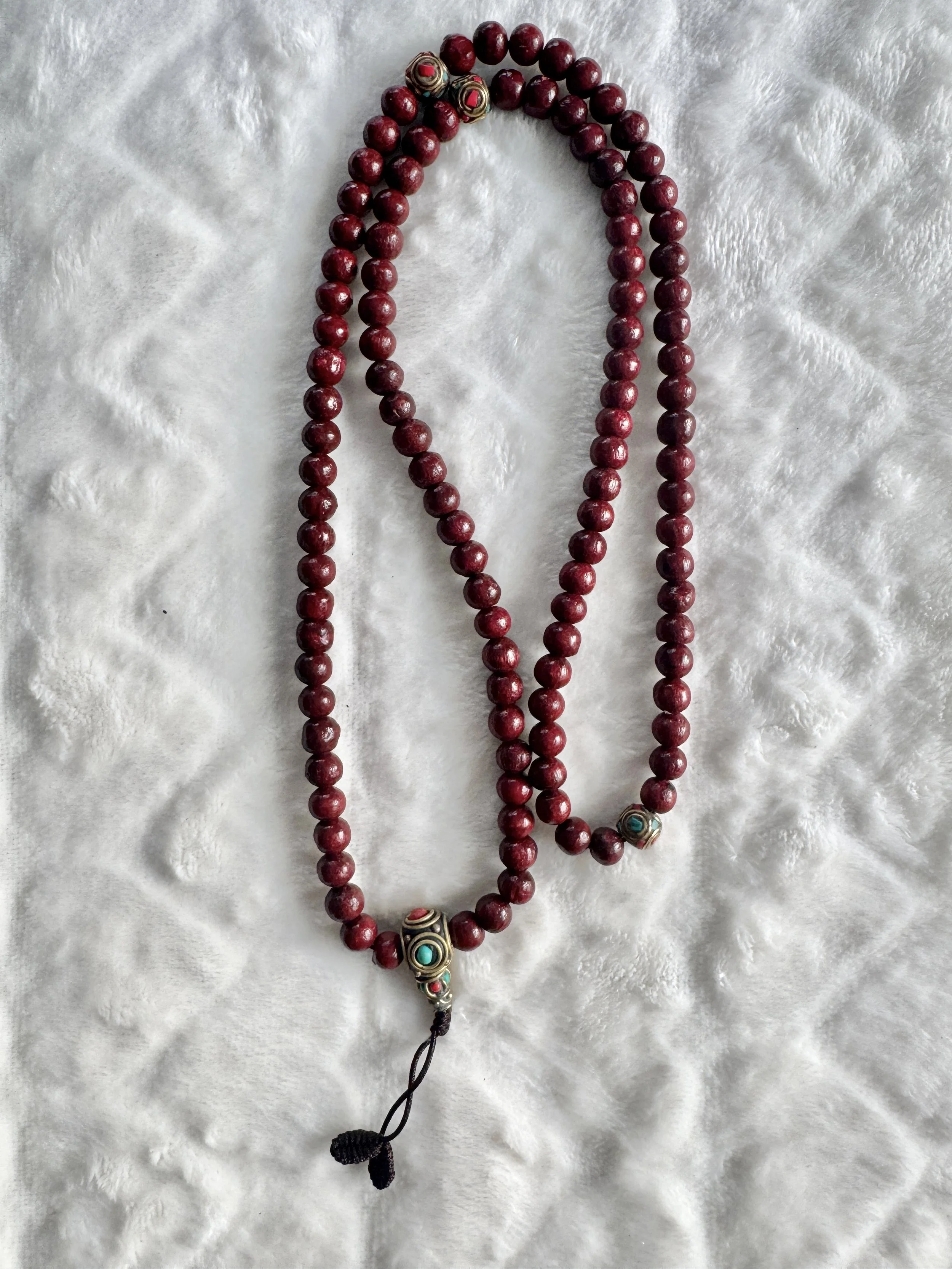 malabeads_rosewood2.jpg