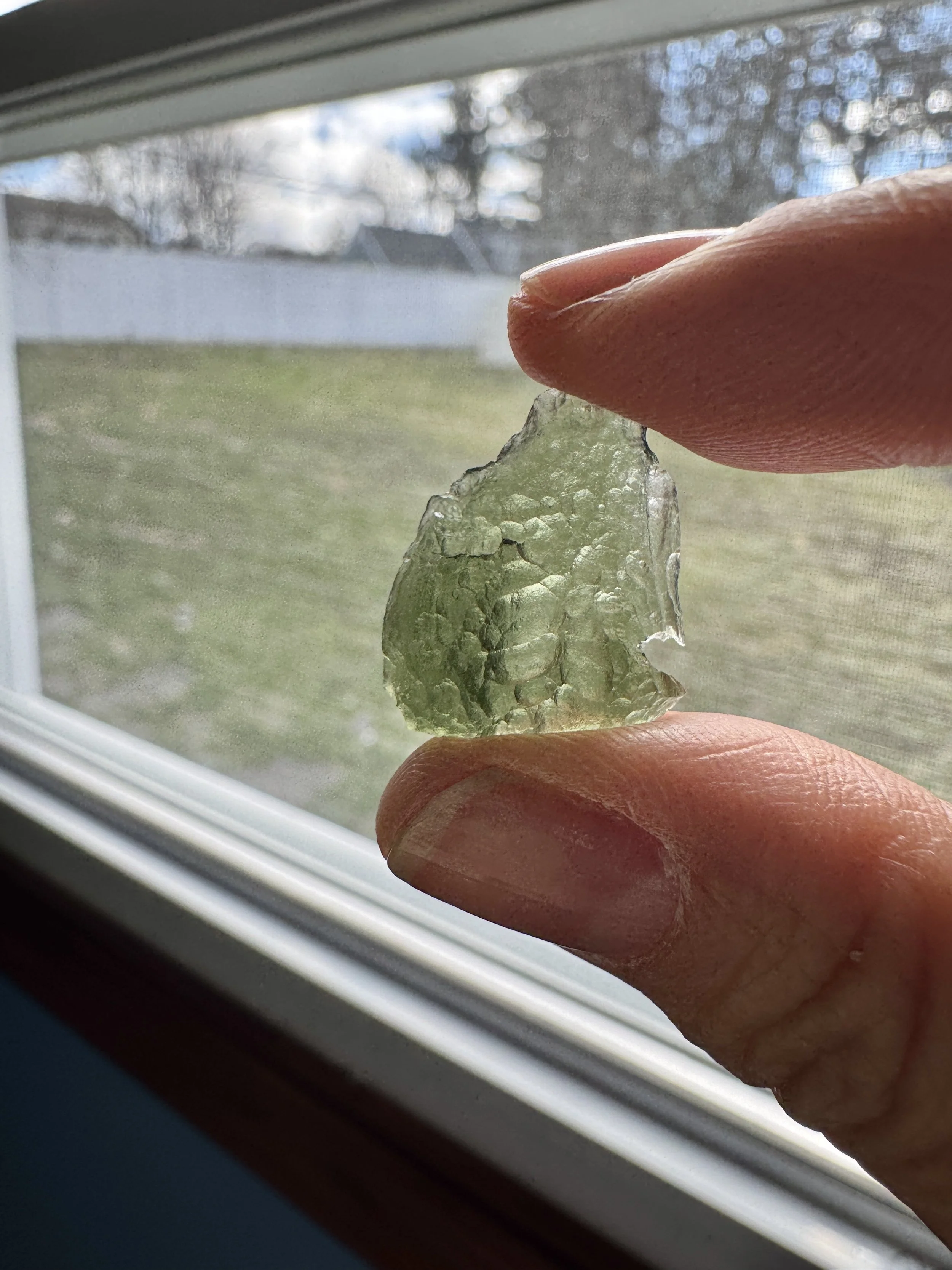 moldavite_1gram_4.jpg