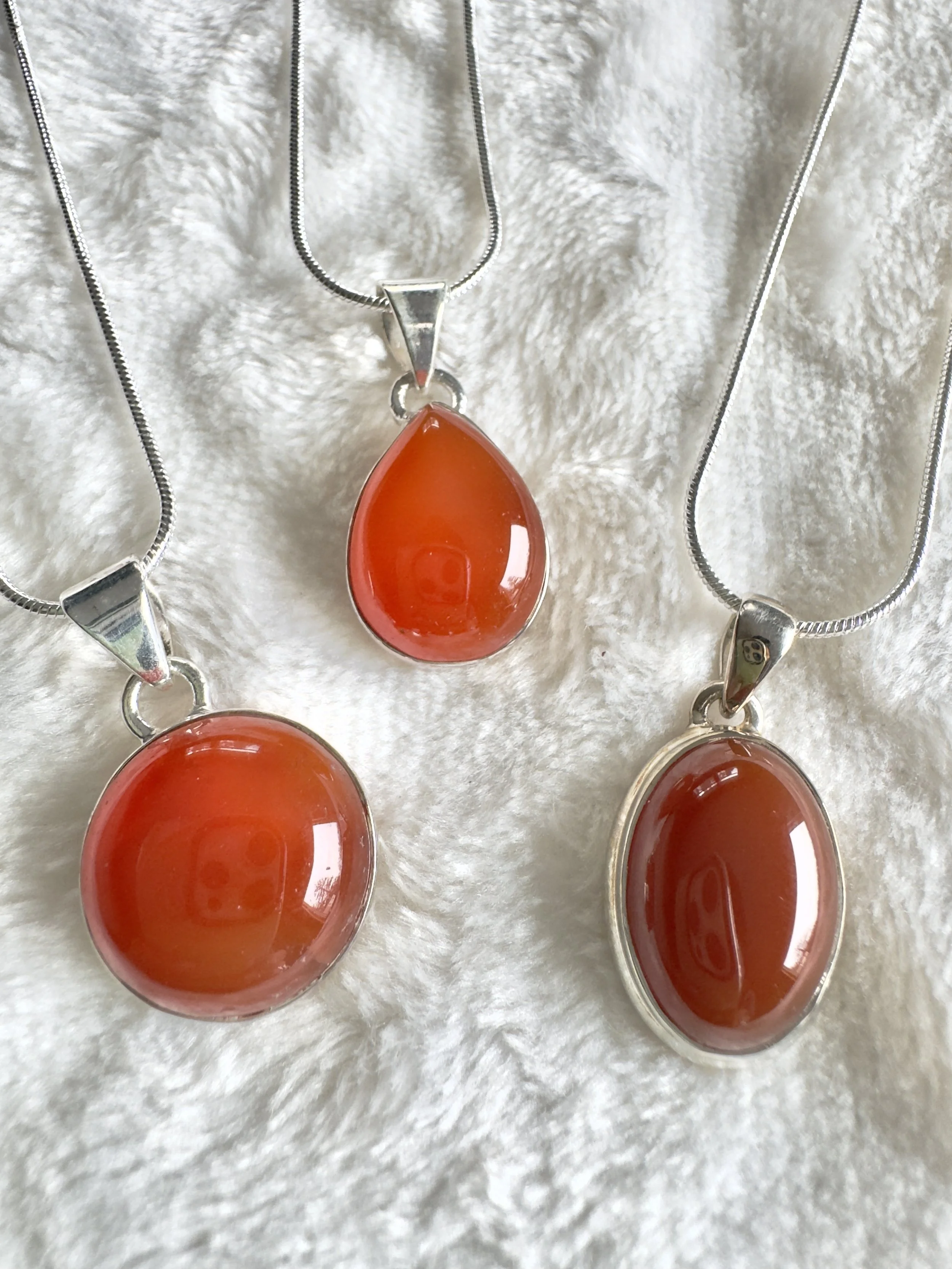 Carnelian Simple Pendant