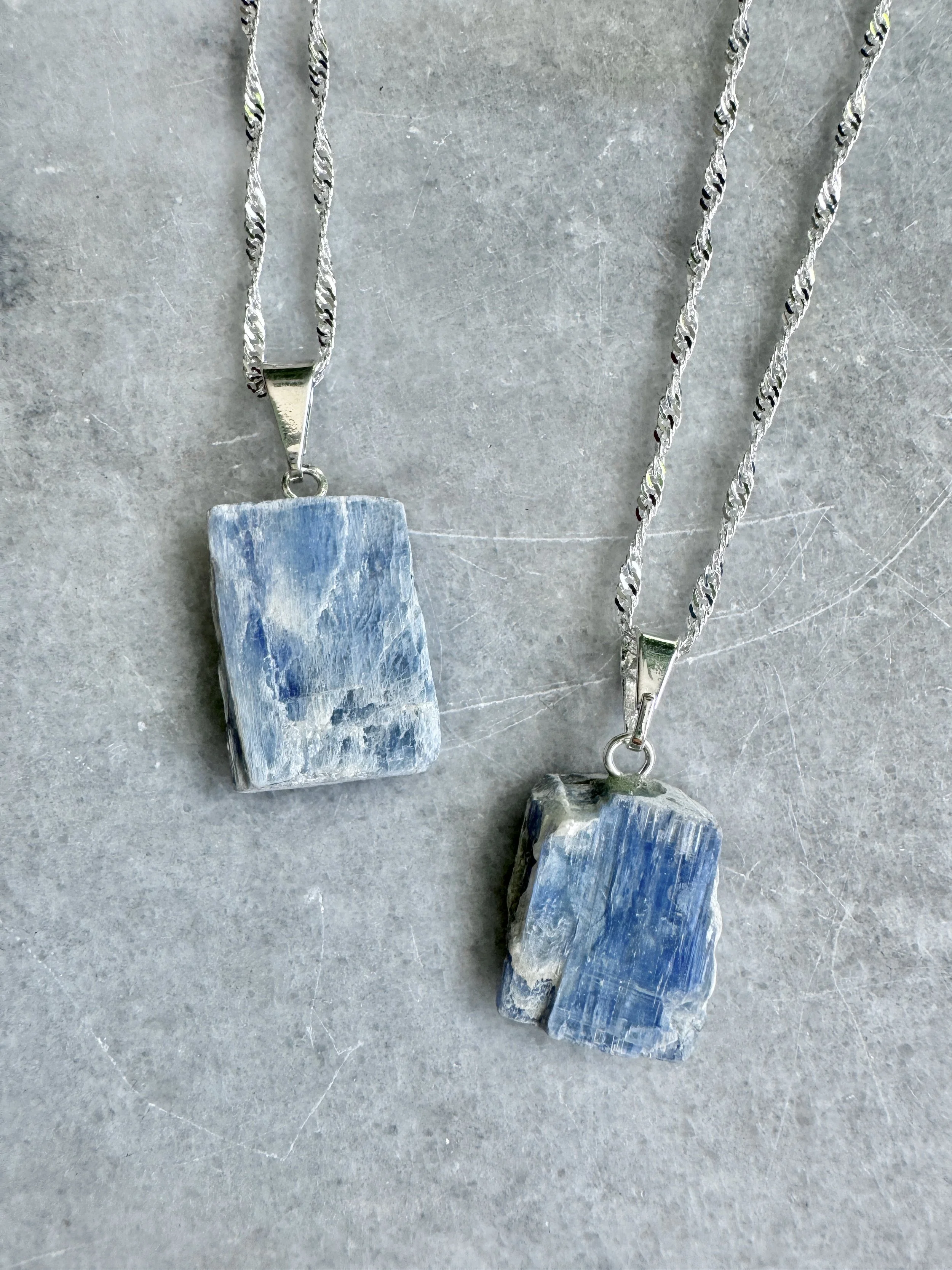 necklace_bluekyanite.jpg