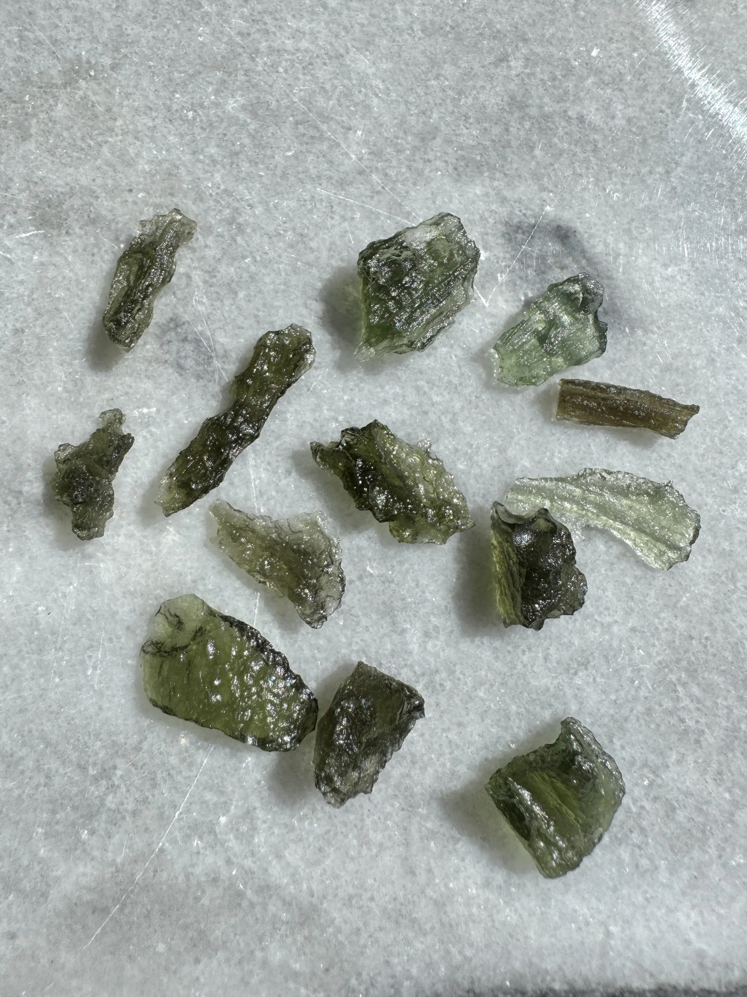 moldavite_minus1gram_4.jpg