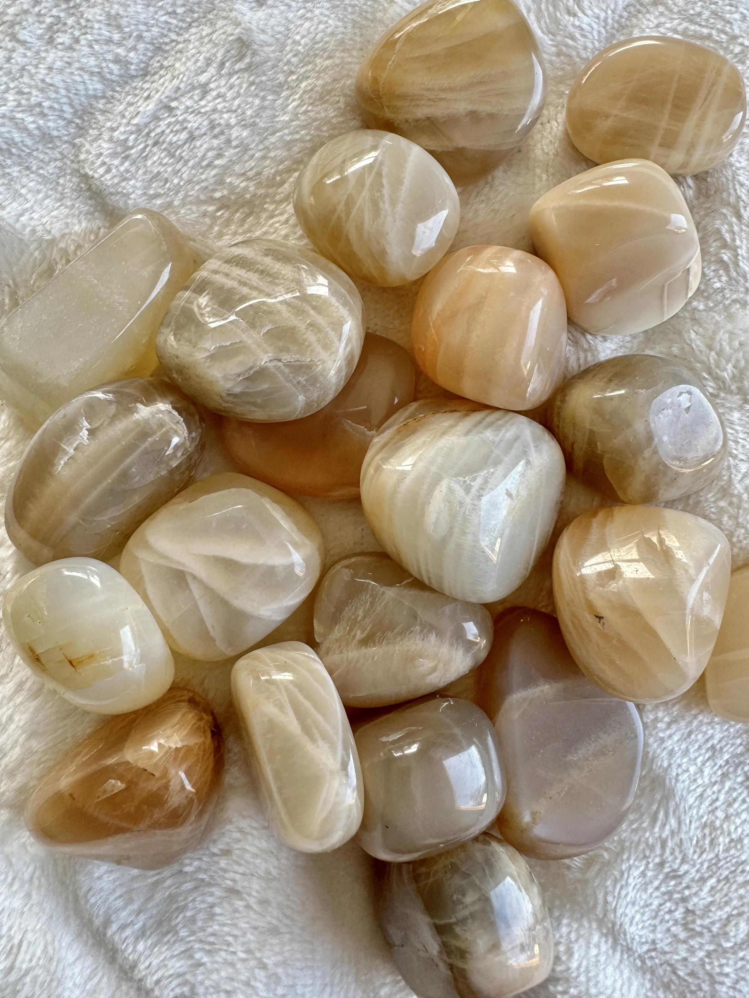 Peach Moonstone Tumbles