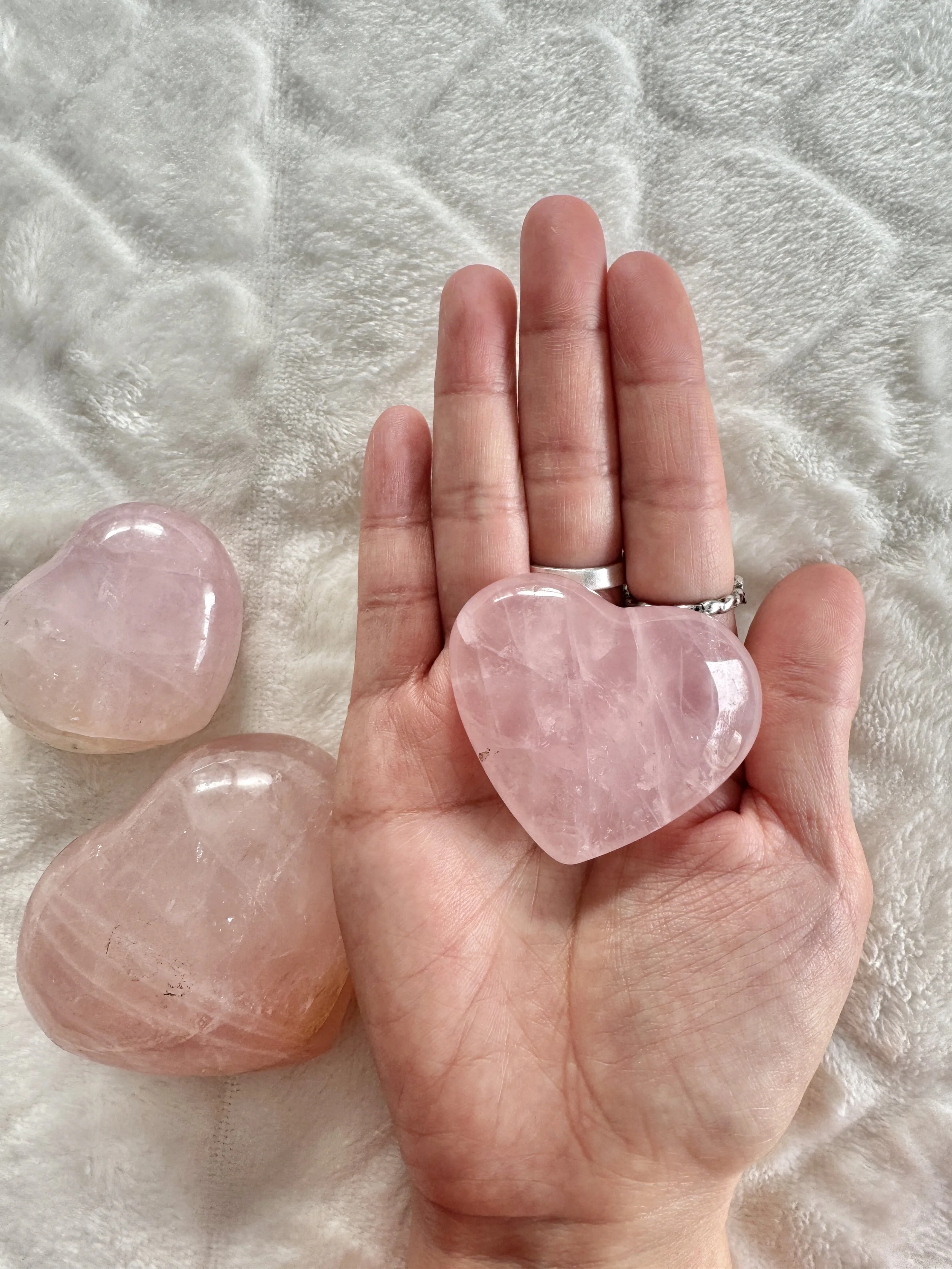 roseqtz_heart2.jpg