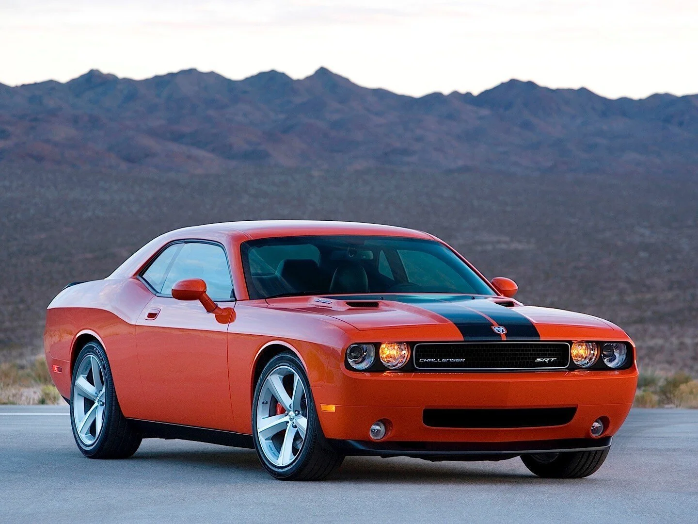 DODGE-Challenger-SRT8-4022_42.jpg