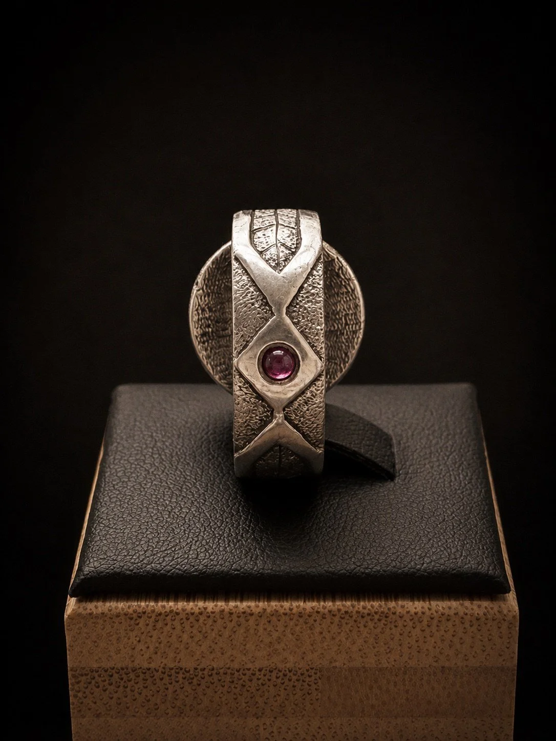 ring-view-04-squarespace.jpg