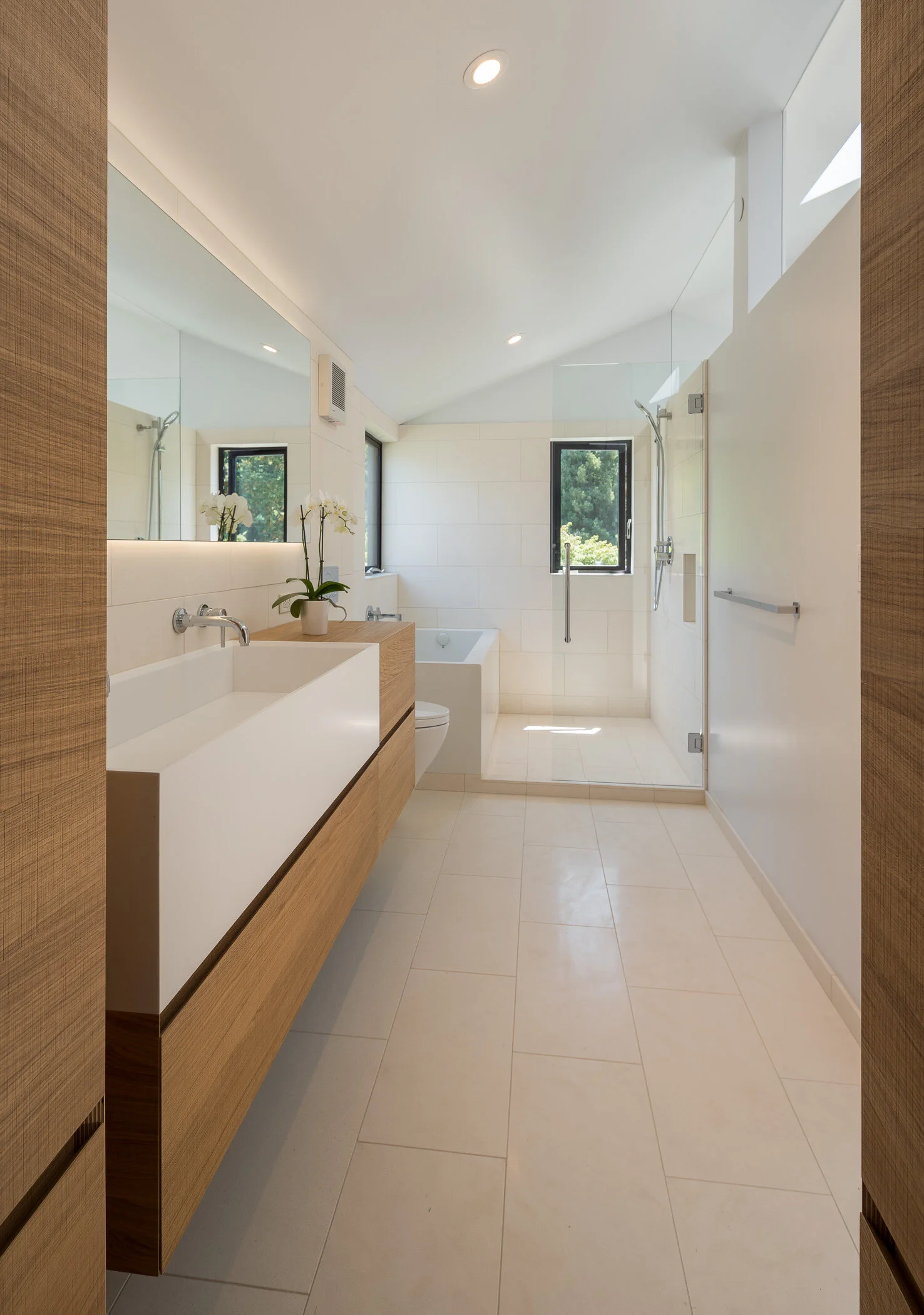 71 Lovell Ave Mill Valley Webmastbathedge51.jpg