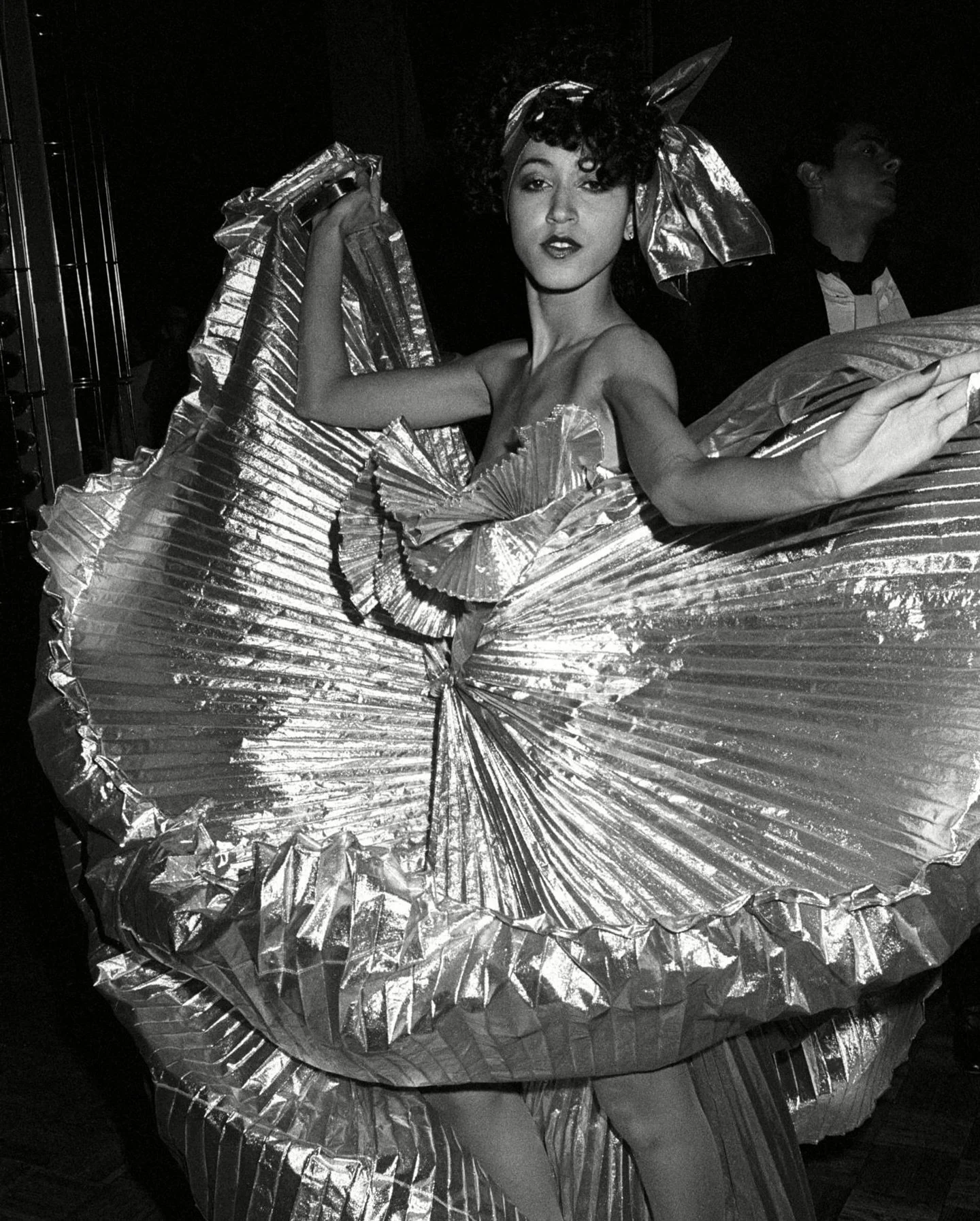 did someone say they needed a little studio 54 outfit inspiration? ✨

get your nye tix - link in our bio 

text 619.403.2646 for table reservations 🍾