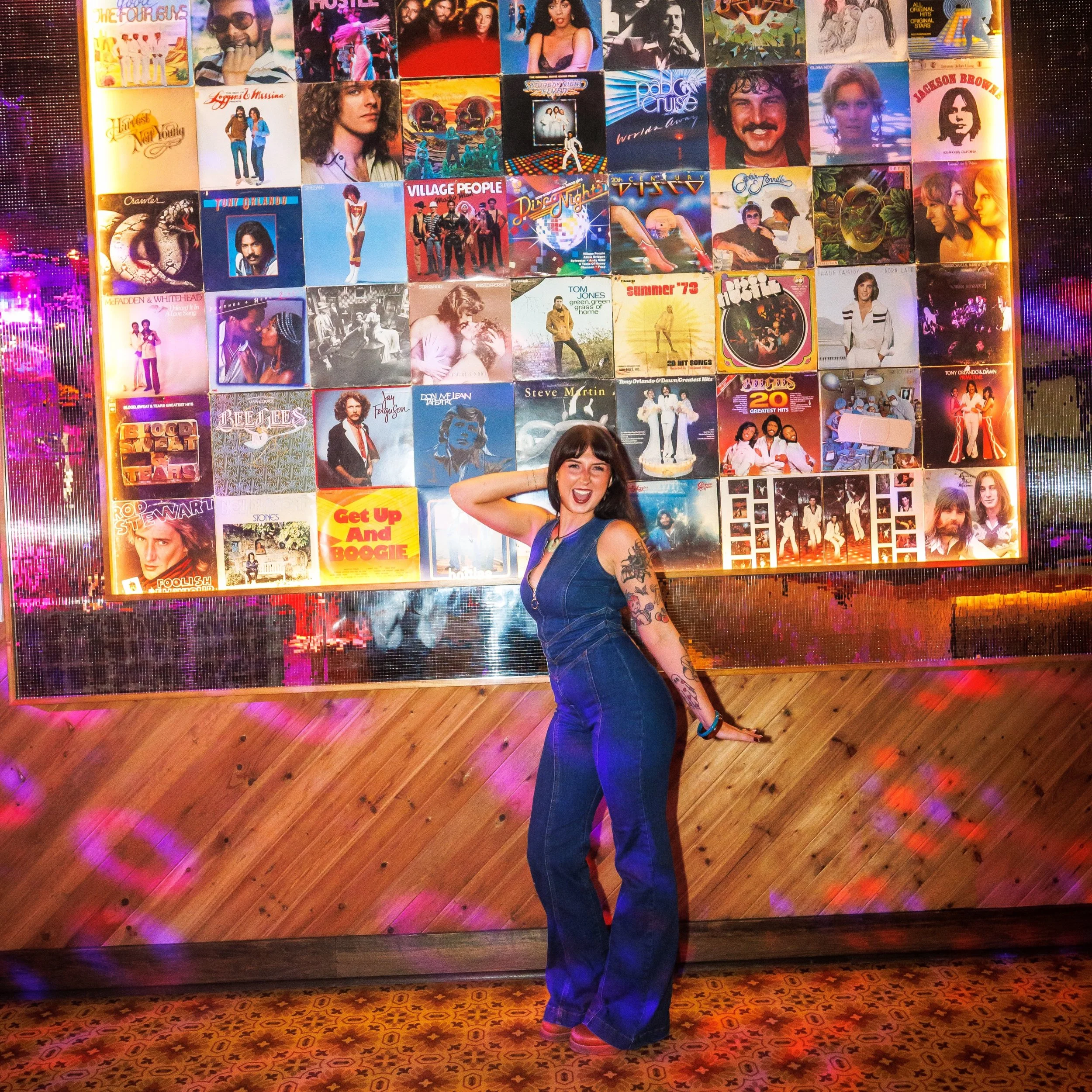 everyone&rsquo;s happier at the disco! 🪩💞

join us tonight for your favorite 70s hits 6p-2a