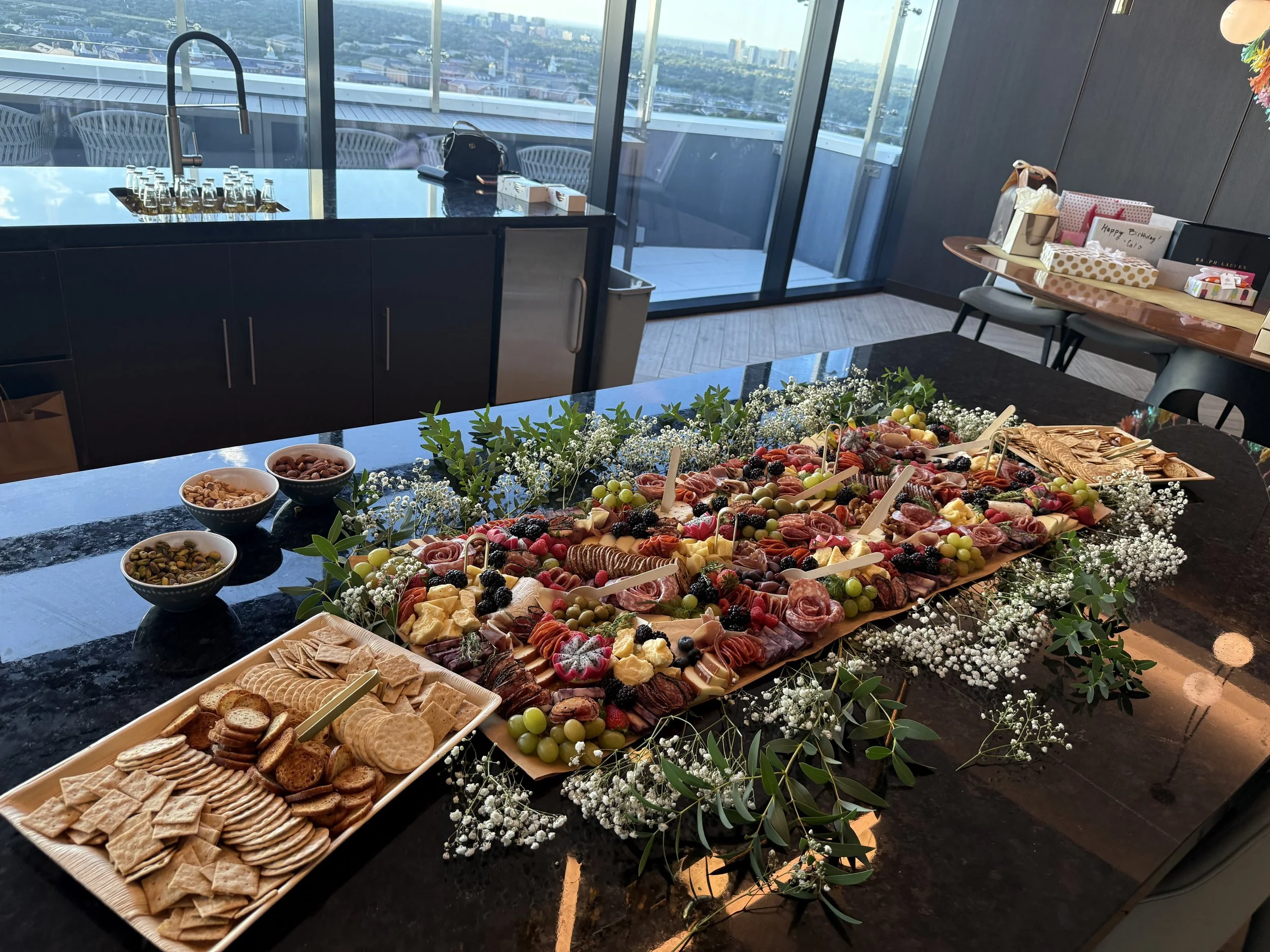 4.5 ft Graze (flat lay setting).JPEG