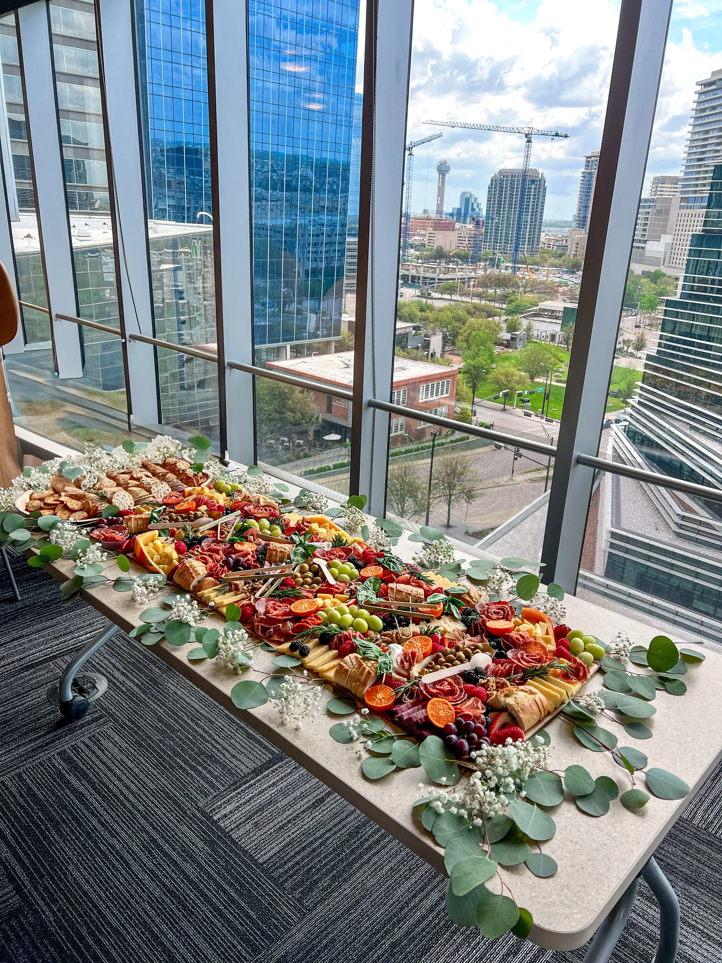 4.5 ft Graze (flat lay setting) .jpg