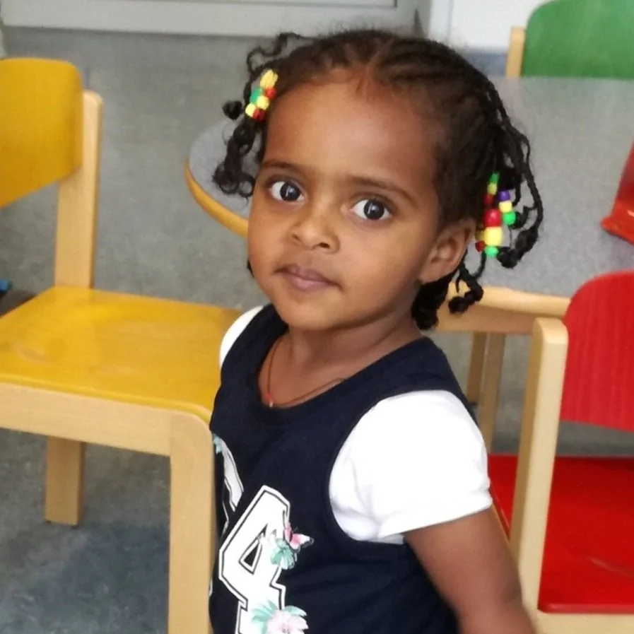 Fermosis Herz schlägt weiter - Ein kleines Mädchen kämpft sich ins Leben