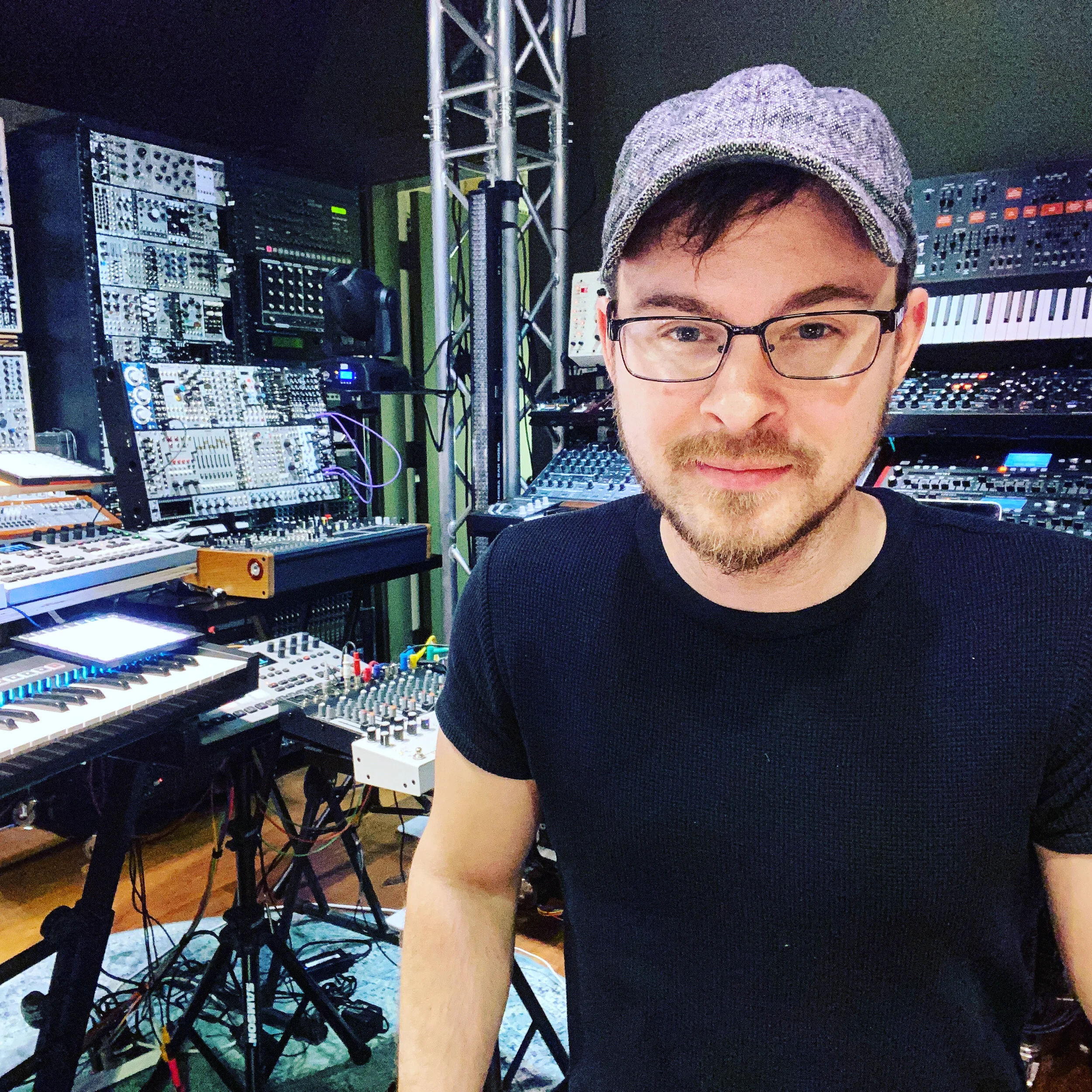 As a SESAC writer, Joe has written hundreds of original songs and shared the stage with 21 Pilots, Chris Jamison from The Voice, and Maxwell Hughes from The Lumineers. Since late 2019, he’s been collaborating with Hollywood composer Christopher Tyng 